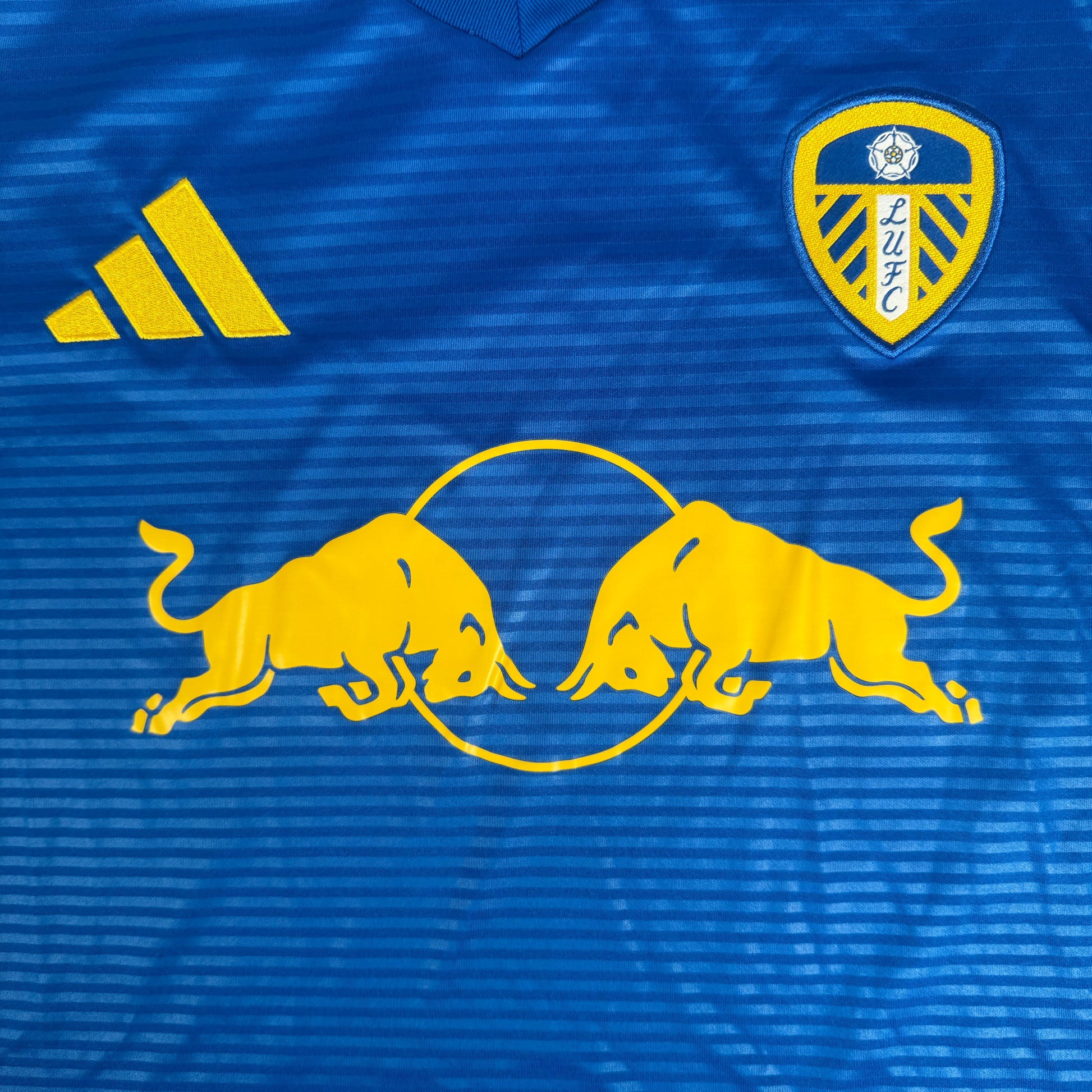 Leeds United 2025/2026 Away Football Shirt Large – Football Shirt Kingdom
