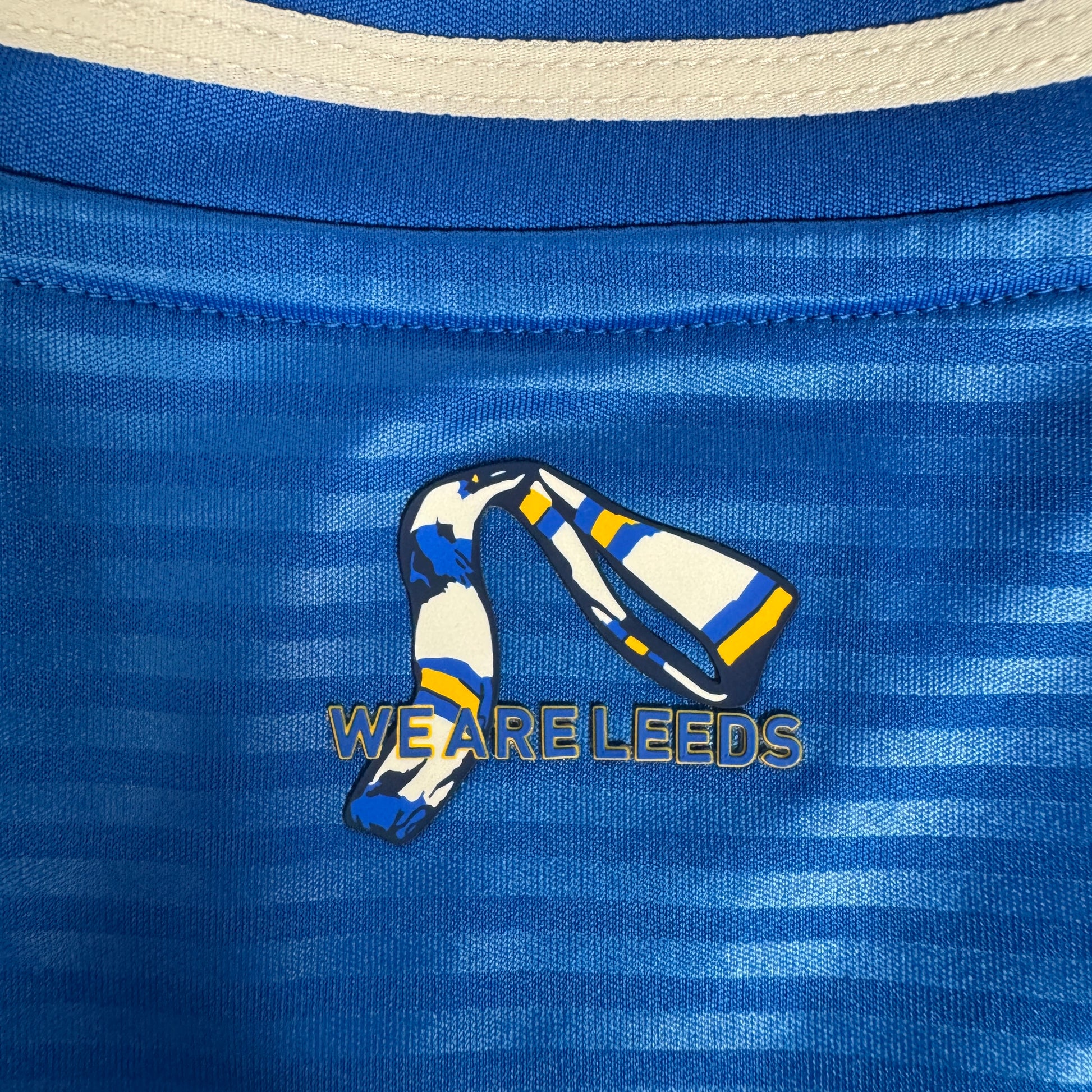 Leeds United 2025/2026 Away Football Shirt Large – Football Shirt Kingdom