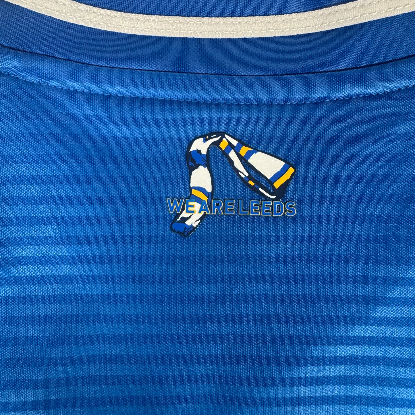 Leeds United 2025/2026 Away Football Shirt Medium – Football Shirt Kingdom