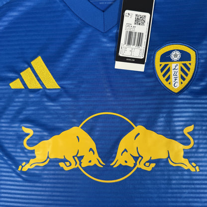 Close-up of Leeds United 2025/2026 away football shirt, size Medium