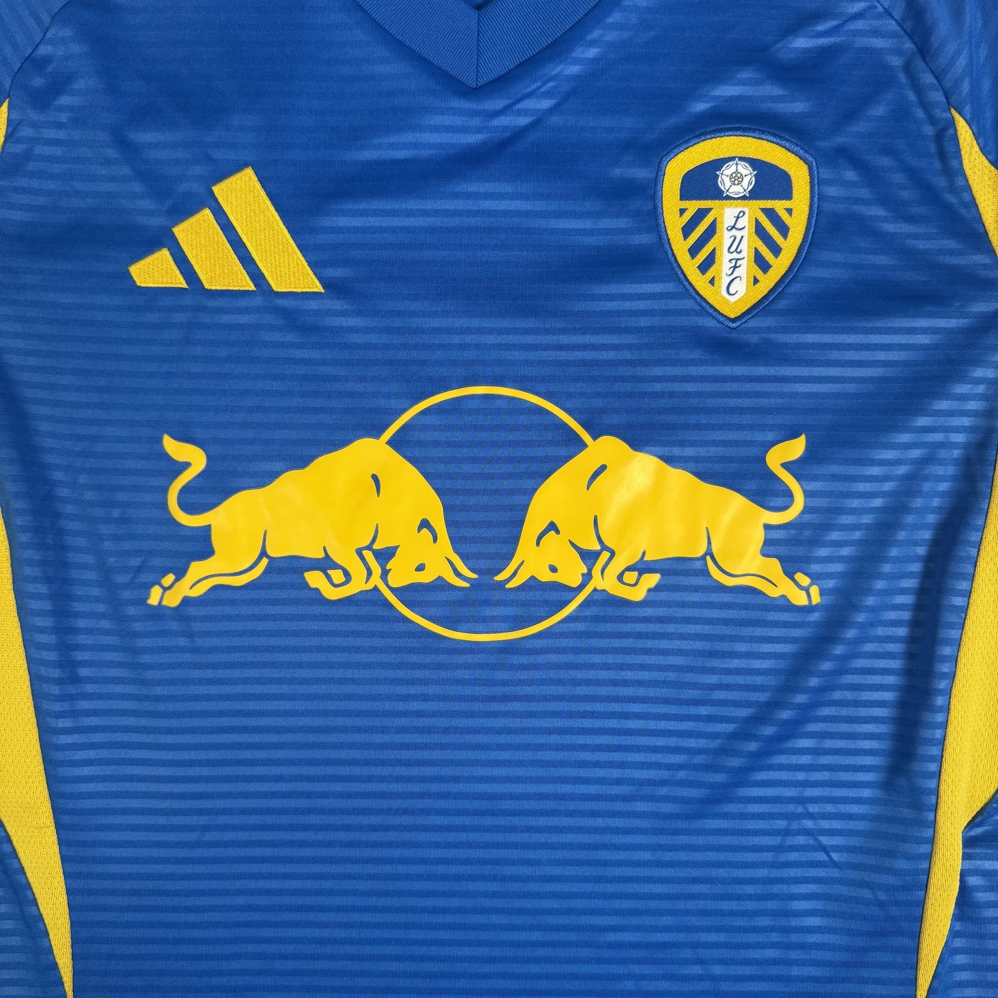 Leeds United 2025/2026 Away Football Shirt Small