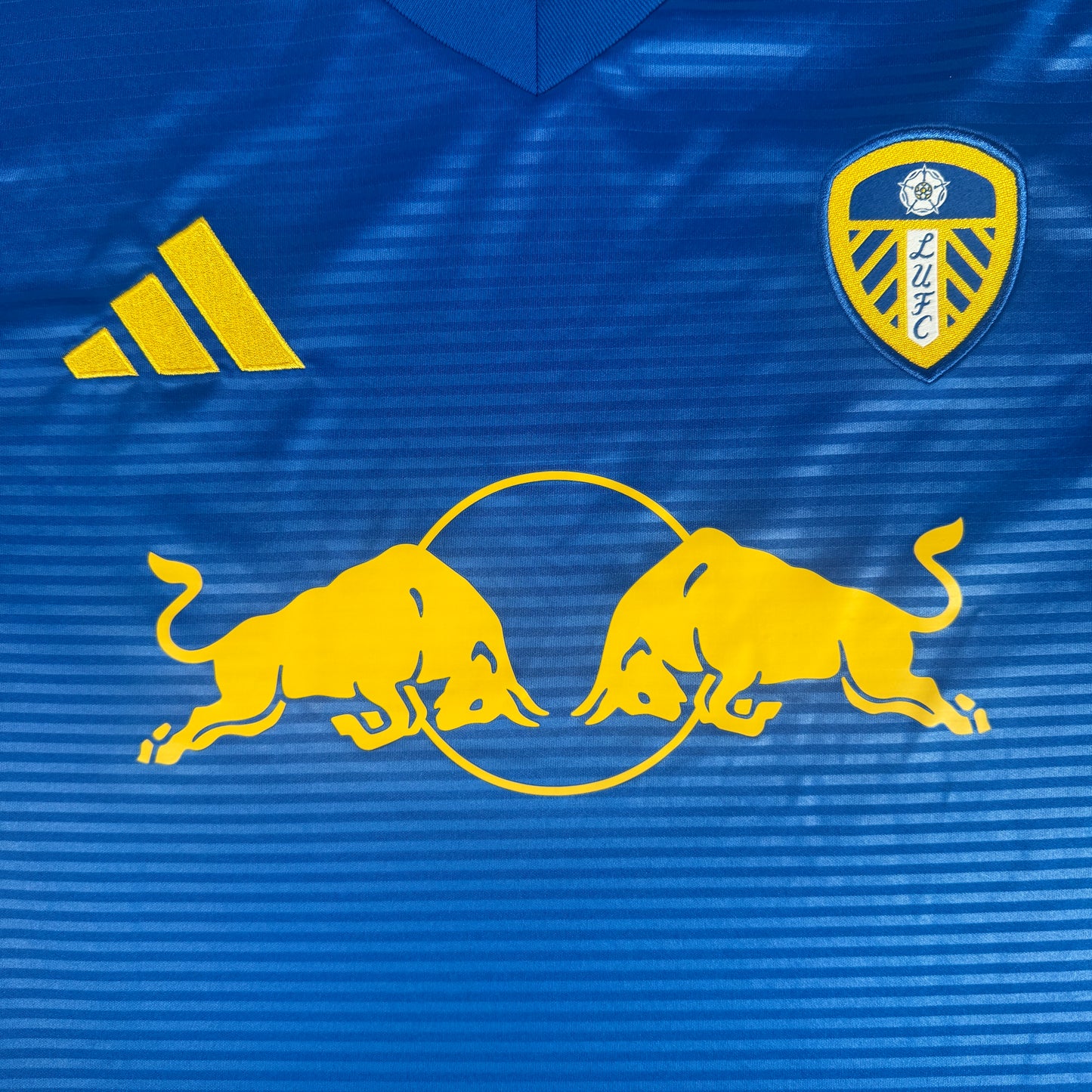 Leeds United 2025/2026 Away Football Shirt XL – Football Shirt Kingdom