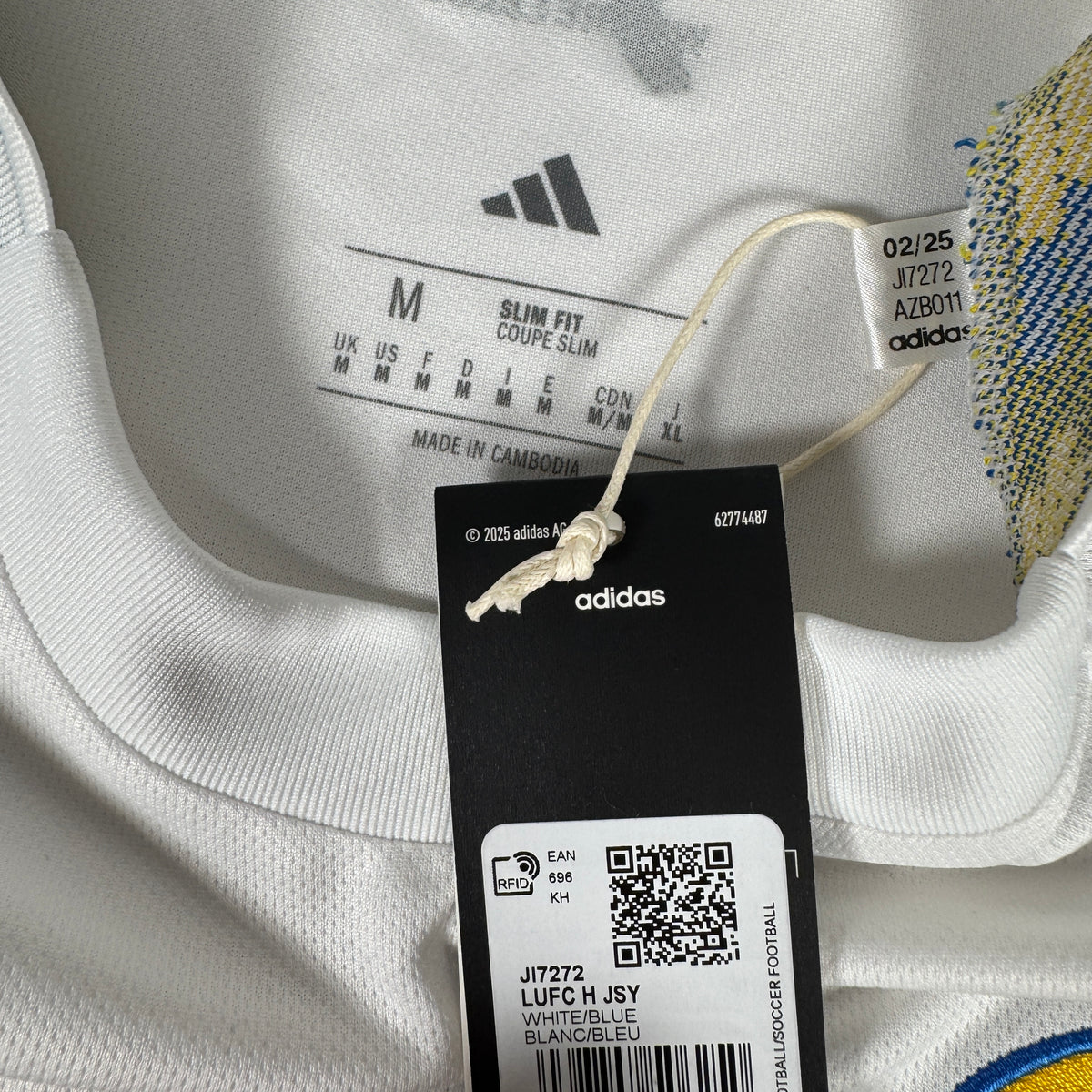 Leeds United 2025/2026 Home Football Shirt Medium BNWT – Football Shirt Kingdom