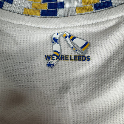 Leeds United 2025/2026 home football shirt, size Medium