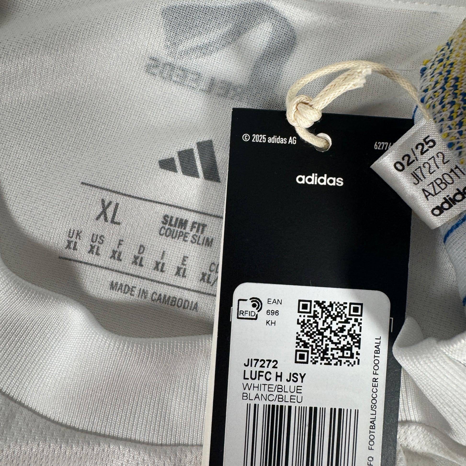 Leeds United 2025/2026 Home Football Shirt XL BNWT – Football Shirt Kingdom