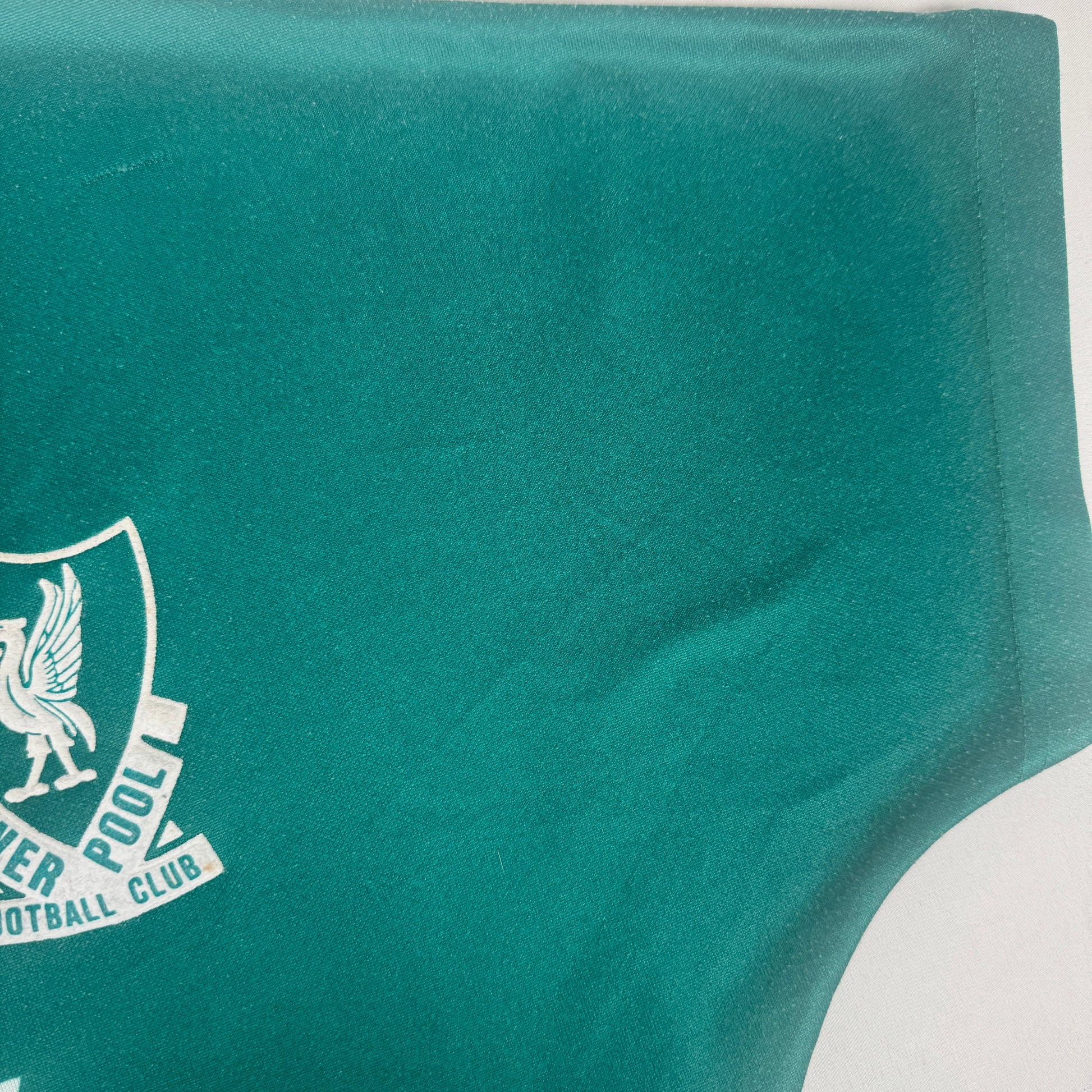 Liverpool 1991/1992 Away Football Shirt Small – Football Shirt Kingdom