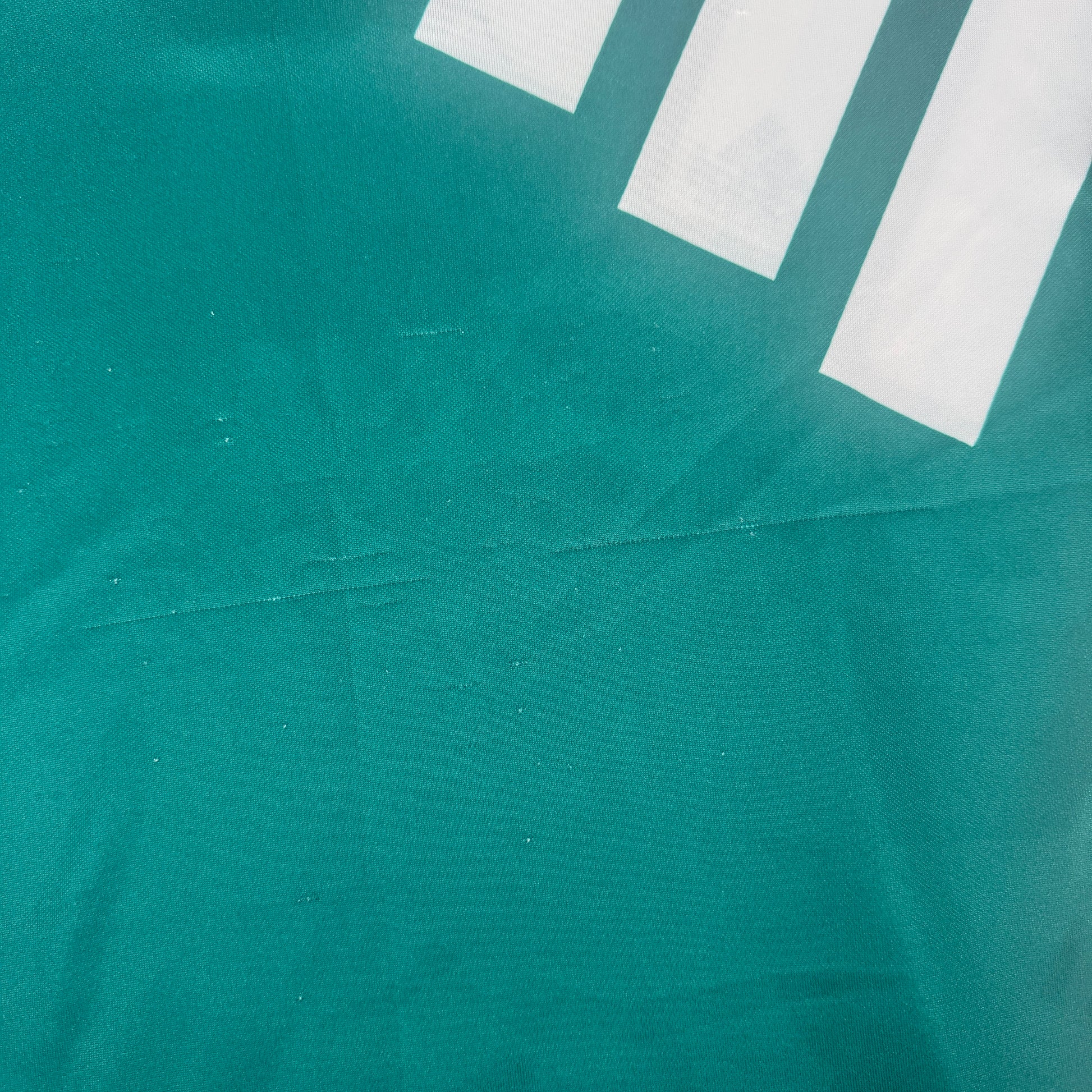 Liverpool 1991/1992 Away Football Shirt Small – Football Shirt Kingdom