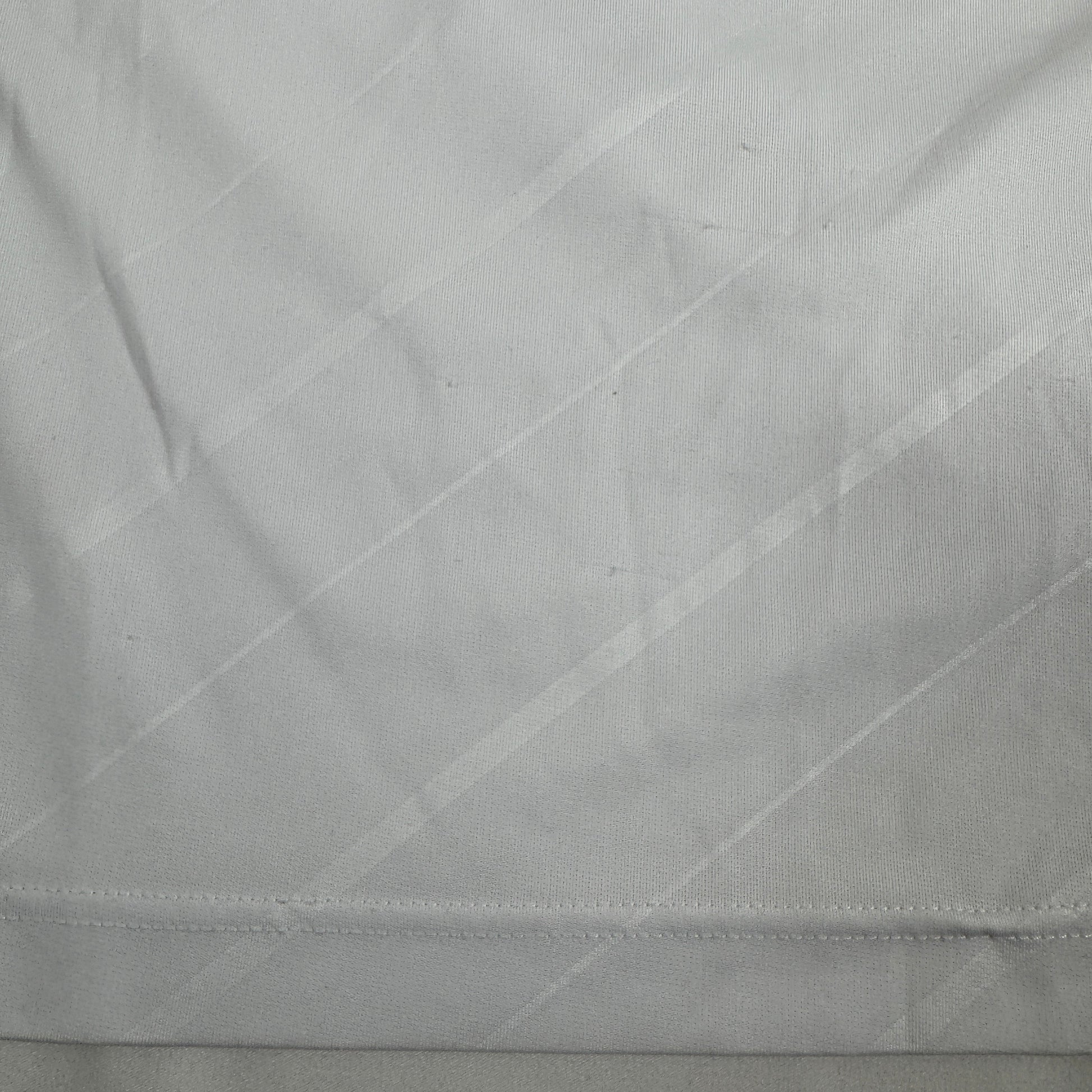 GERRARD 8 Liverpool 2005/2006 Away Football Shirt Large – Football Shirt Kingdom