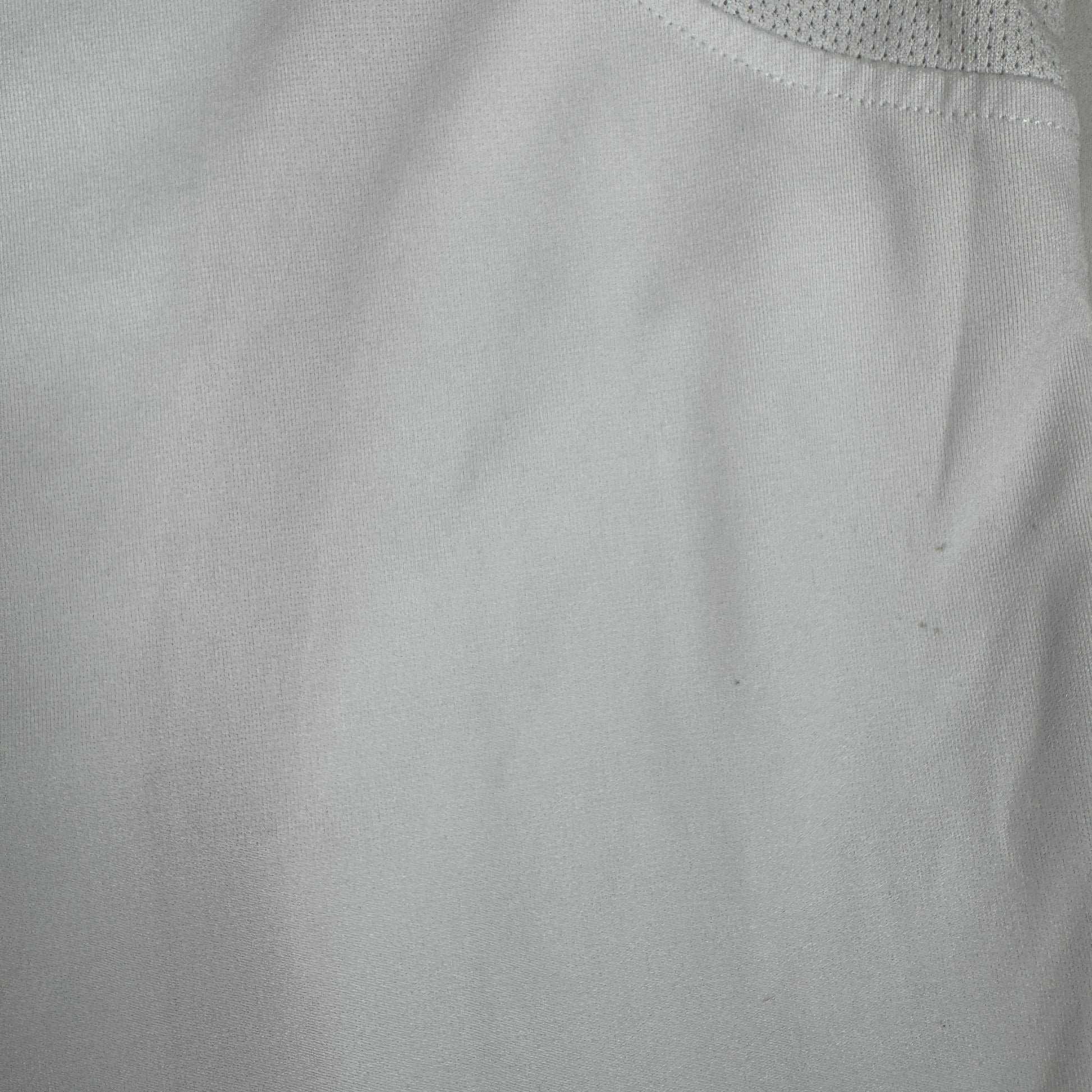 GERRARD 8 Liverpool 2005/2006 Away Football Shirt Large – Football Shirt Kingdom
