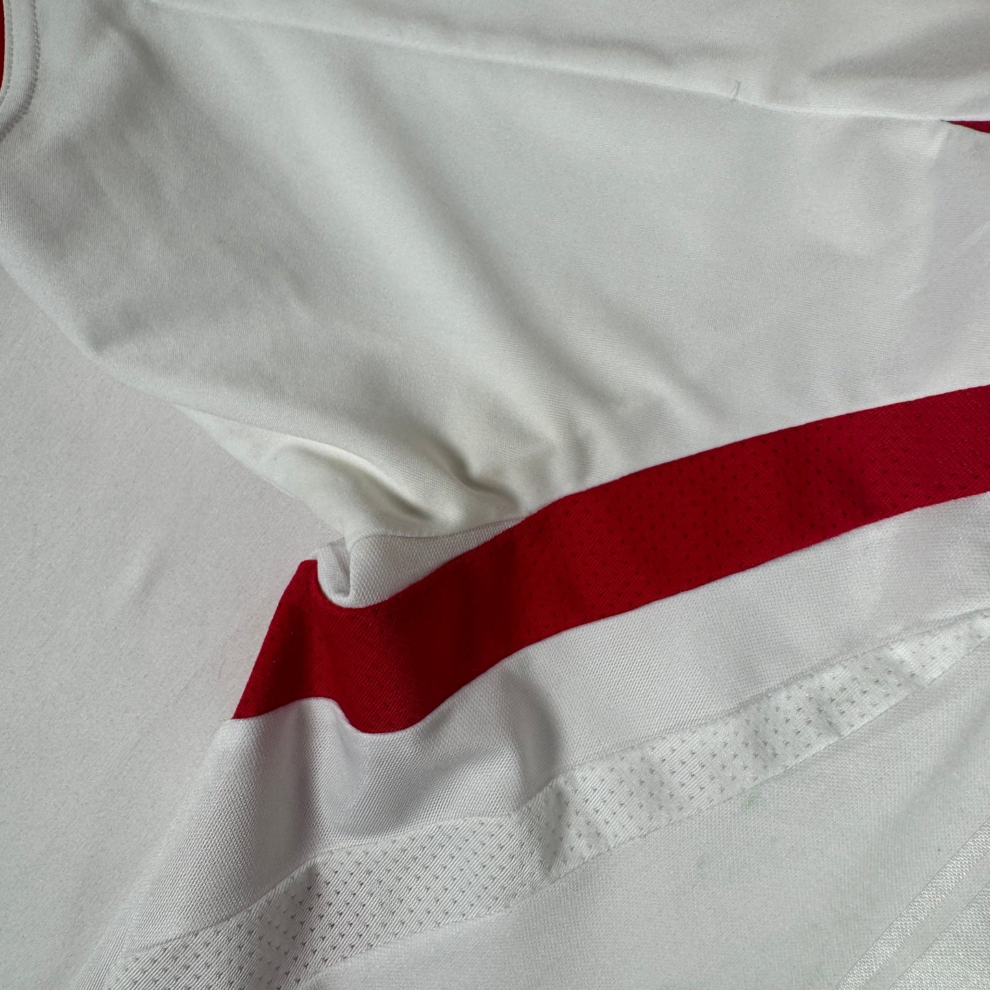 Liverpool 2007/2008 Away Football Shirt Large – Football Shirt Kingdom
