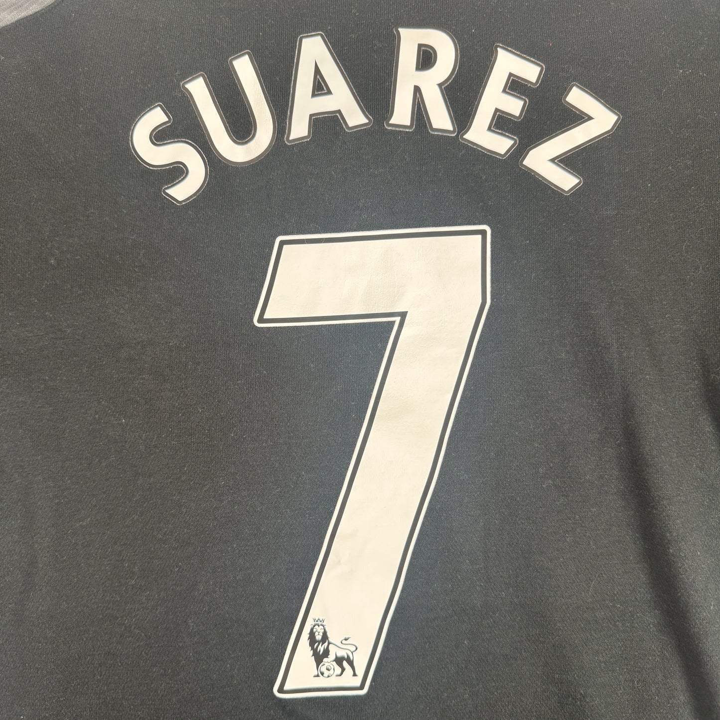 SUAREZ 7 Liverpool 2012/2013 Away Football Shirt Large – Football Shirt Kingdom