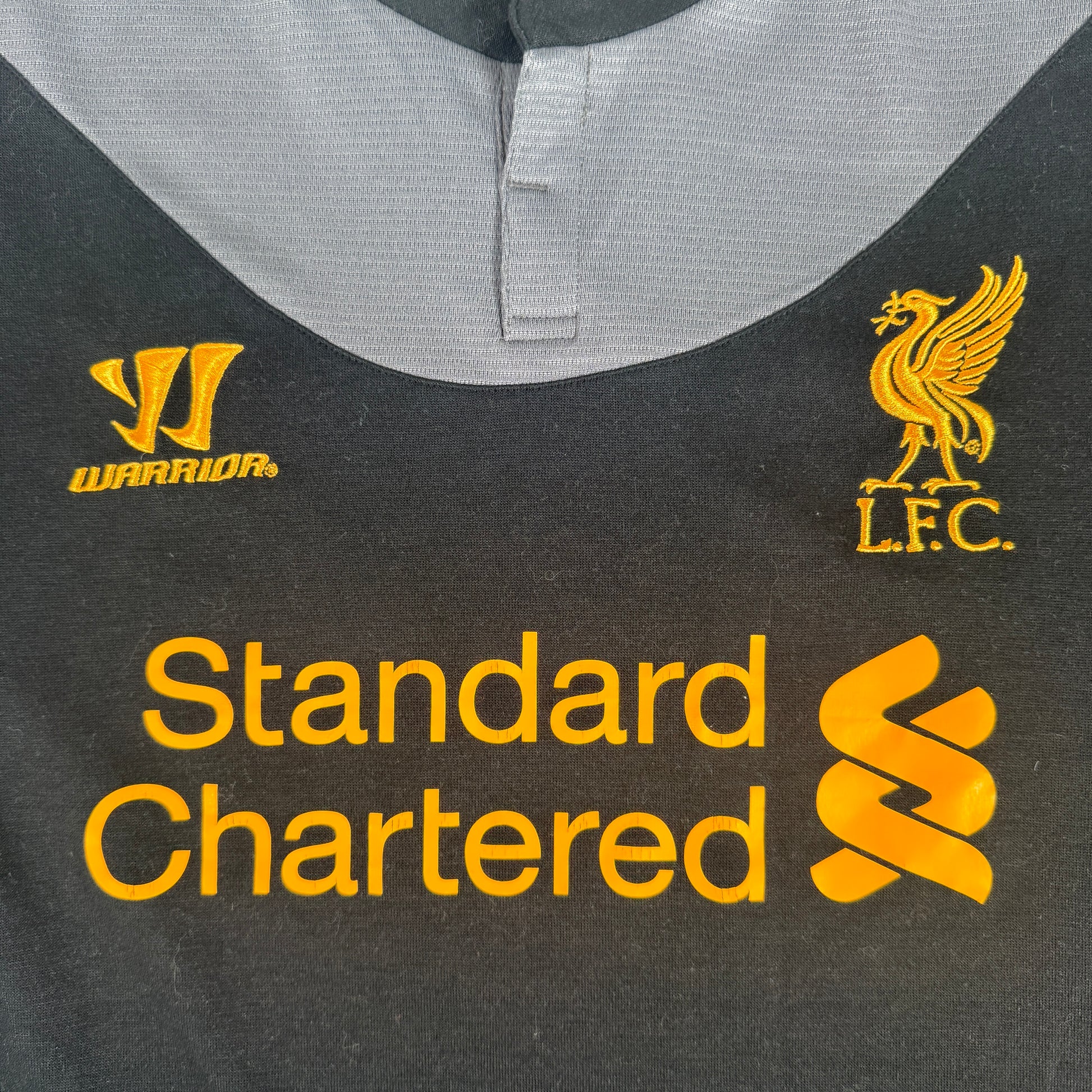 SUAREZ 7 Liverpool 2012/2013 Away Football Shirt Large – Football Shirt Kingdom