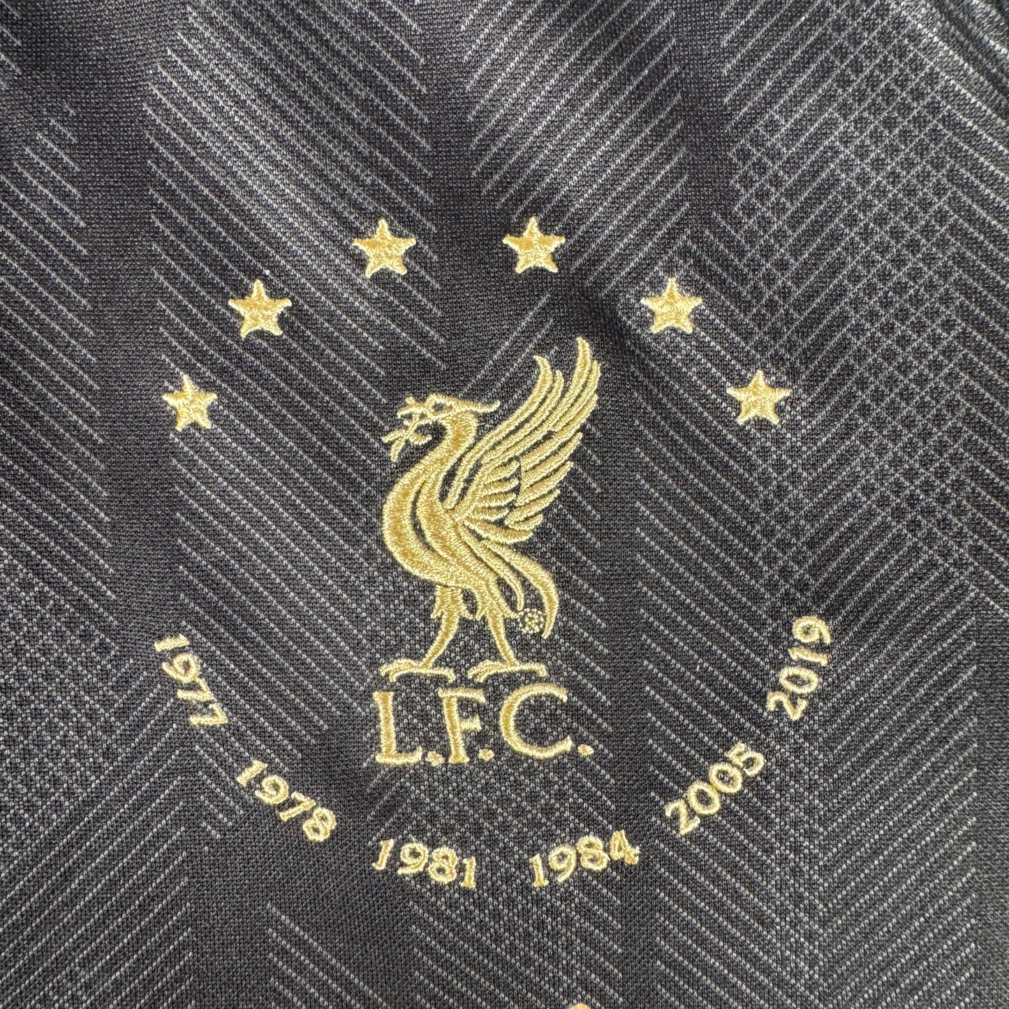Liverpool 2018/2019 Special 6 Times Football Shirt Small – Football Shirt Kingdom