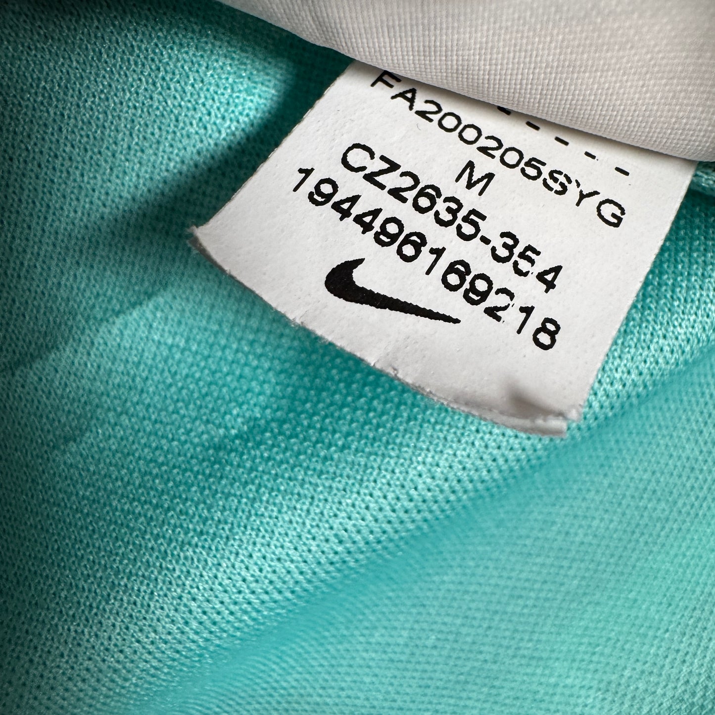 Liverpool 2020/2021 Away Football Shirt Medium – Football Shirt Kingdom