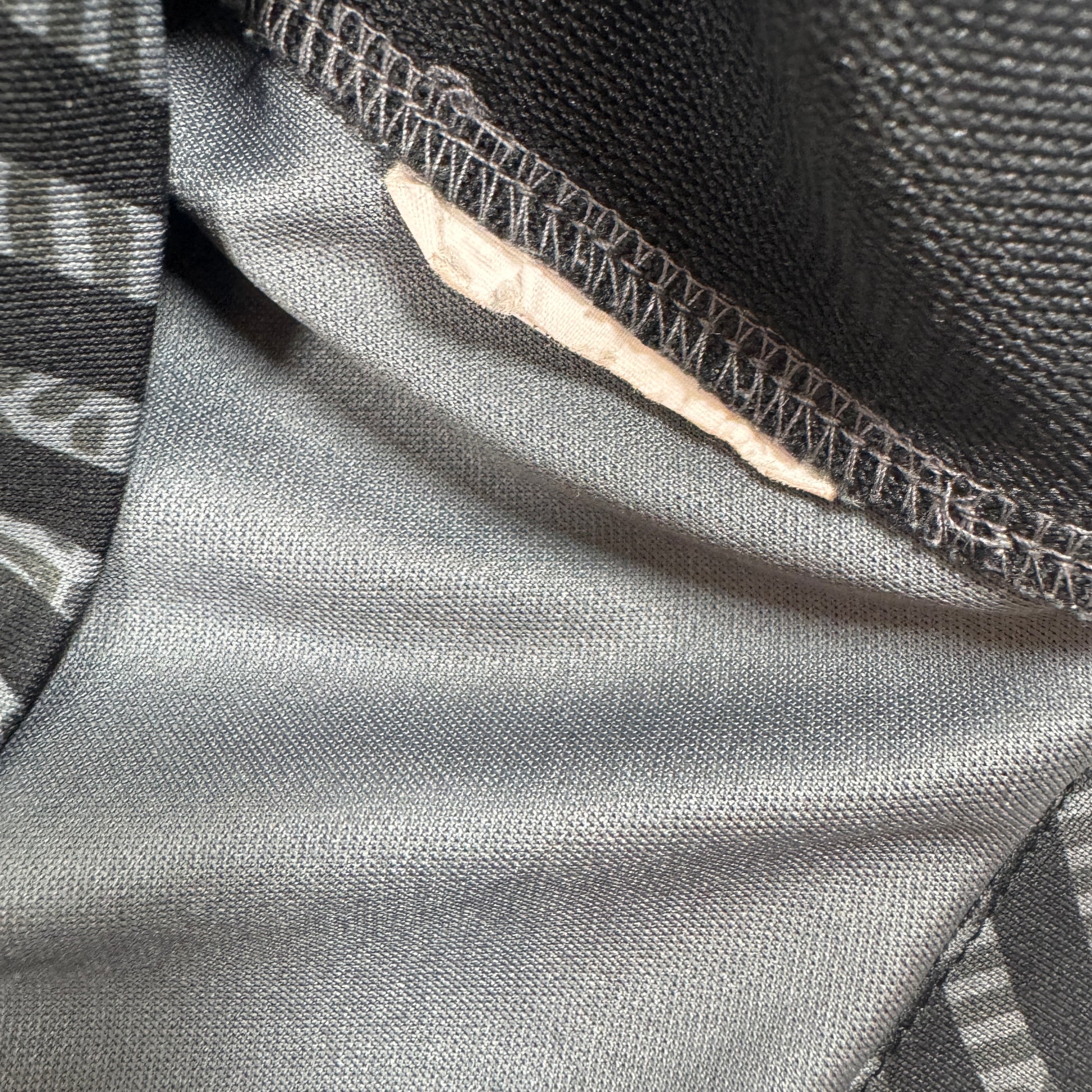 Liverpool 2020/2021 Goalkeeper Football Shirt XL – Football Shirt Kingdom