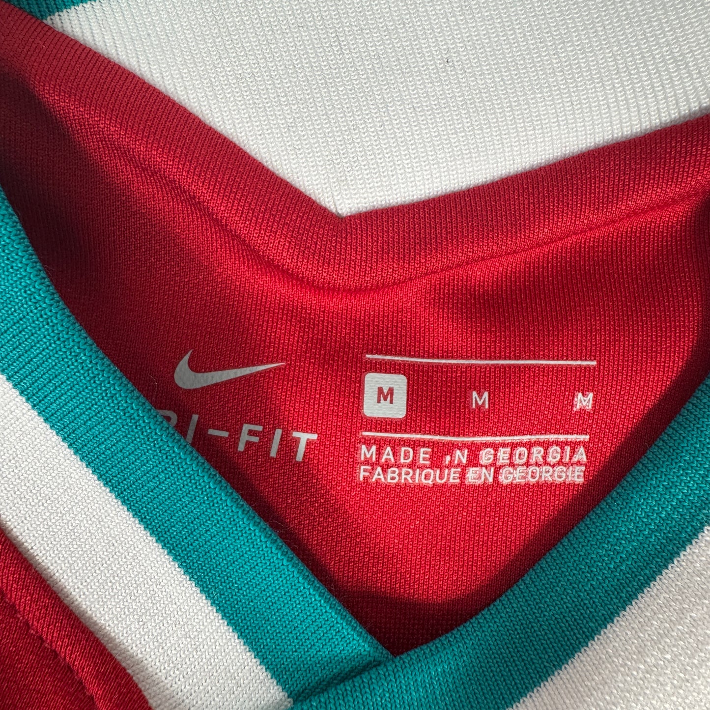 Liverpool 2020/2021 Home Football Shirt Medium BNWT – Football Shirt Kingdom