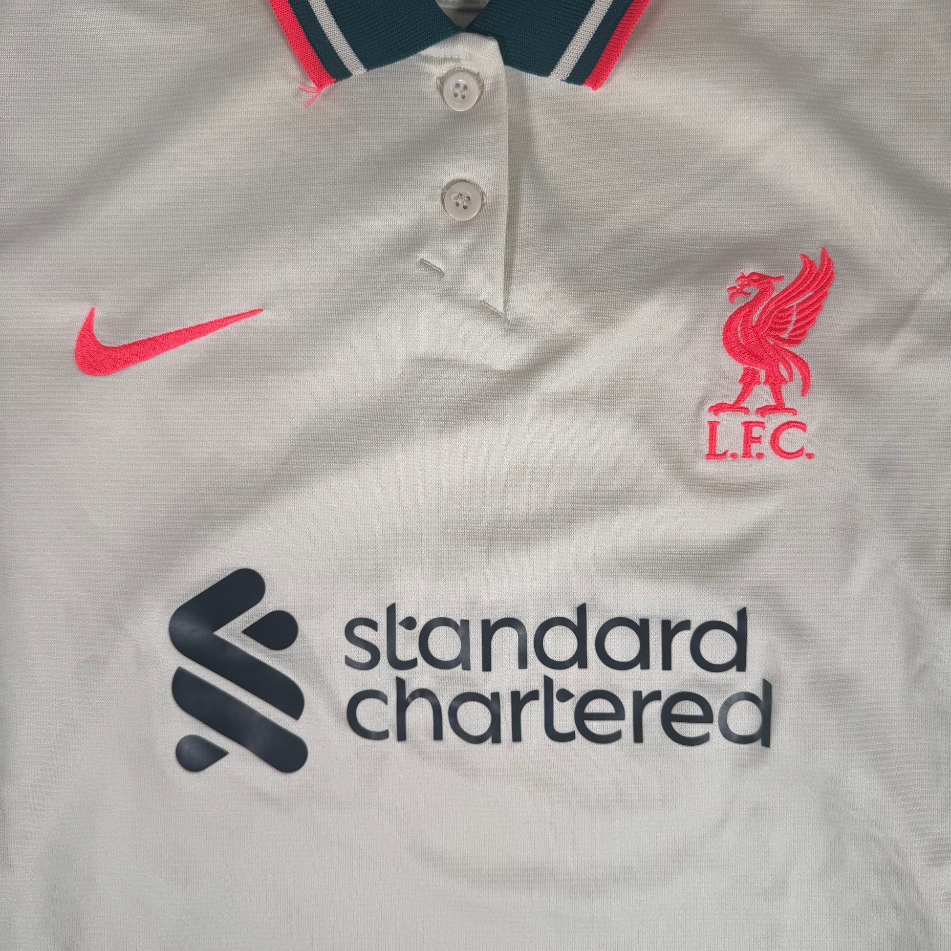 Liverpool 2021/2022 Away Football Shirt Womens Medium – Football Shirt Kingdom