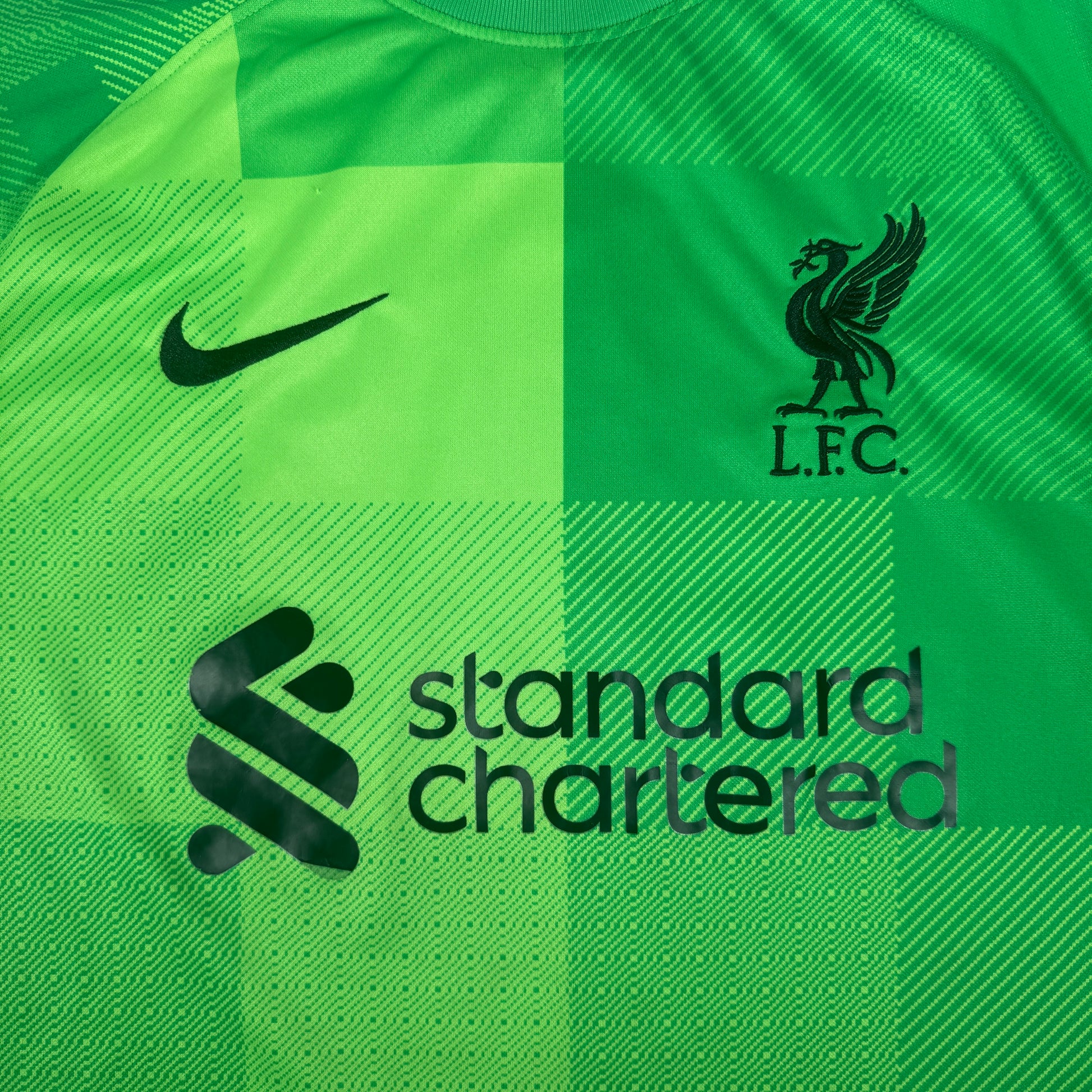 Liverpool 2021/2022 Goalkeeper Football Shirt Large – Football Shirt Kingdom