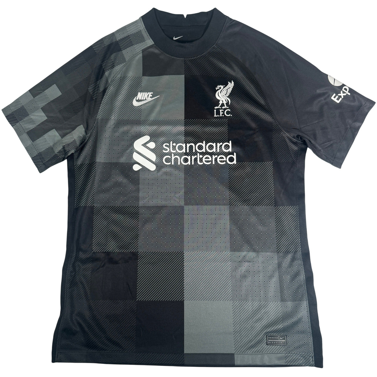 Liverpool 2021/2022 Goalkeeper Football Shirt Large