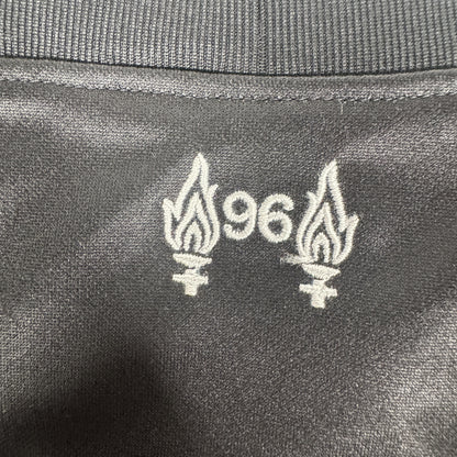 Liverpool 2021/2022 Goalkeeper Football Shirt Large