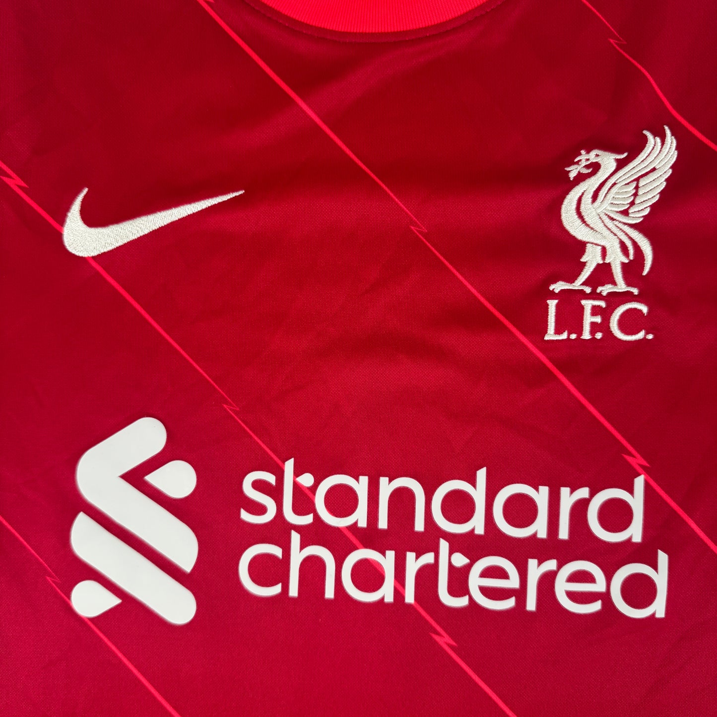 Liverpool 2021/2022 Home Football Shirt Medium – Football Shirt Kingdom