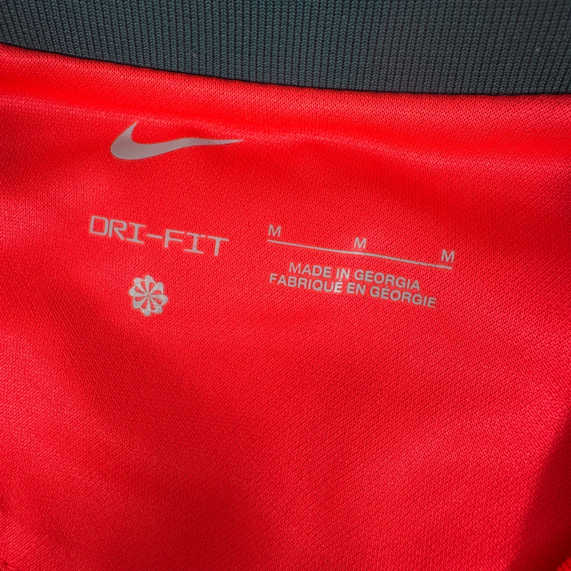 Liverpool 2021/2022 Home Football Shirt Medium – Football Shirt Kingdom