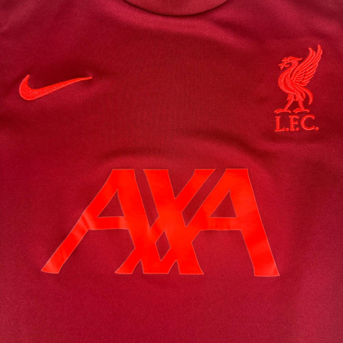 Liverpool 2021/2022 Strike Training Football Shirt Large – Football Shirt Kingdom