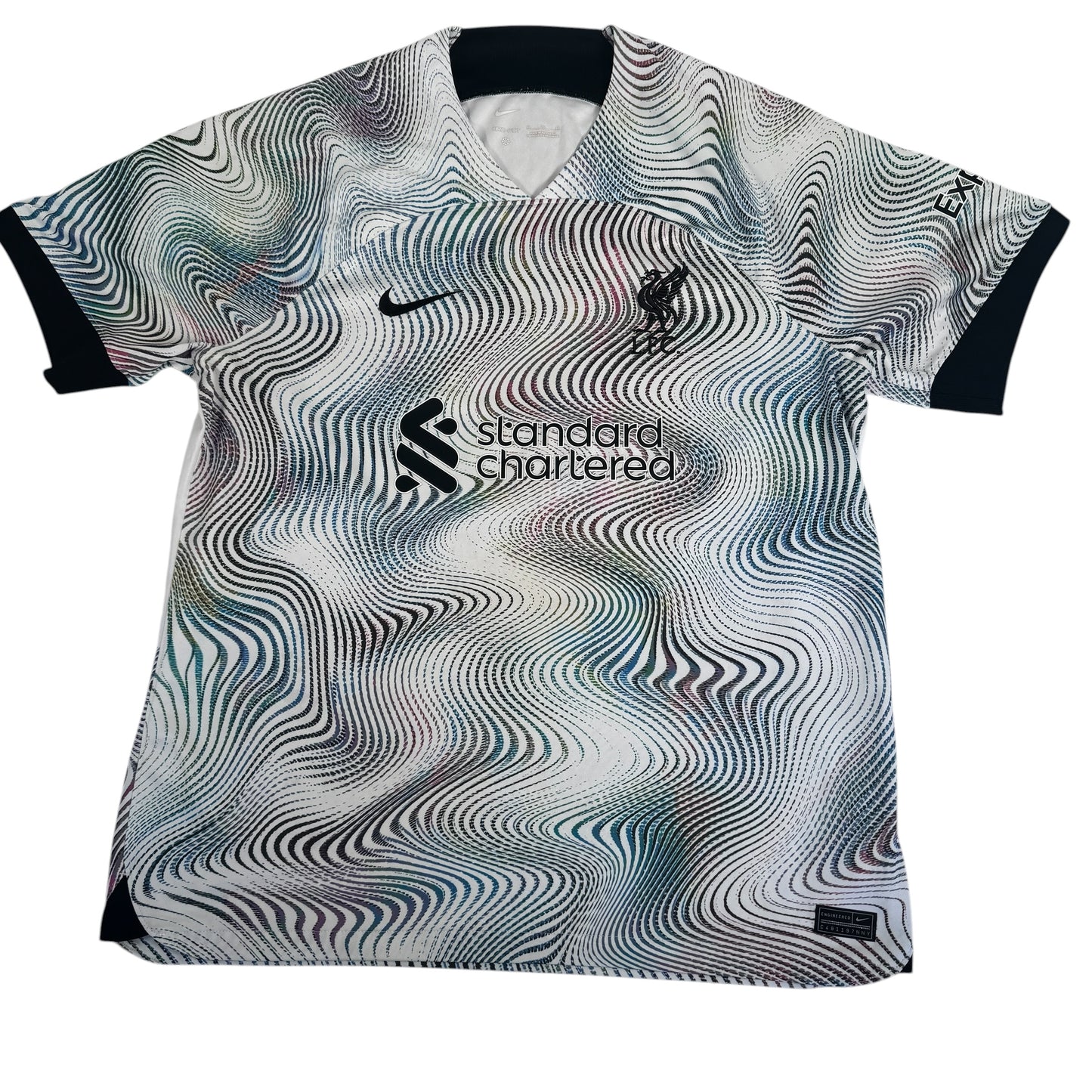 Liverpool 2022/2023 Away Football Shirt XL – Football Shirt Kingdom