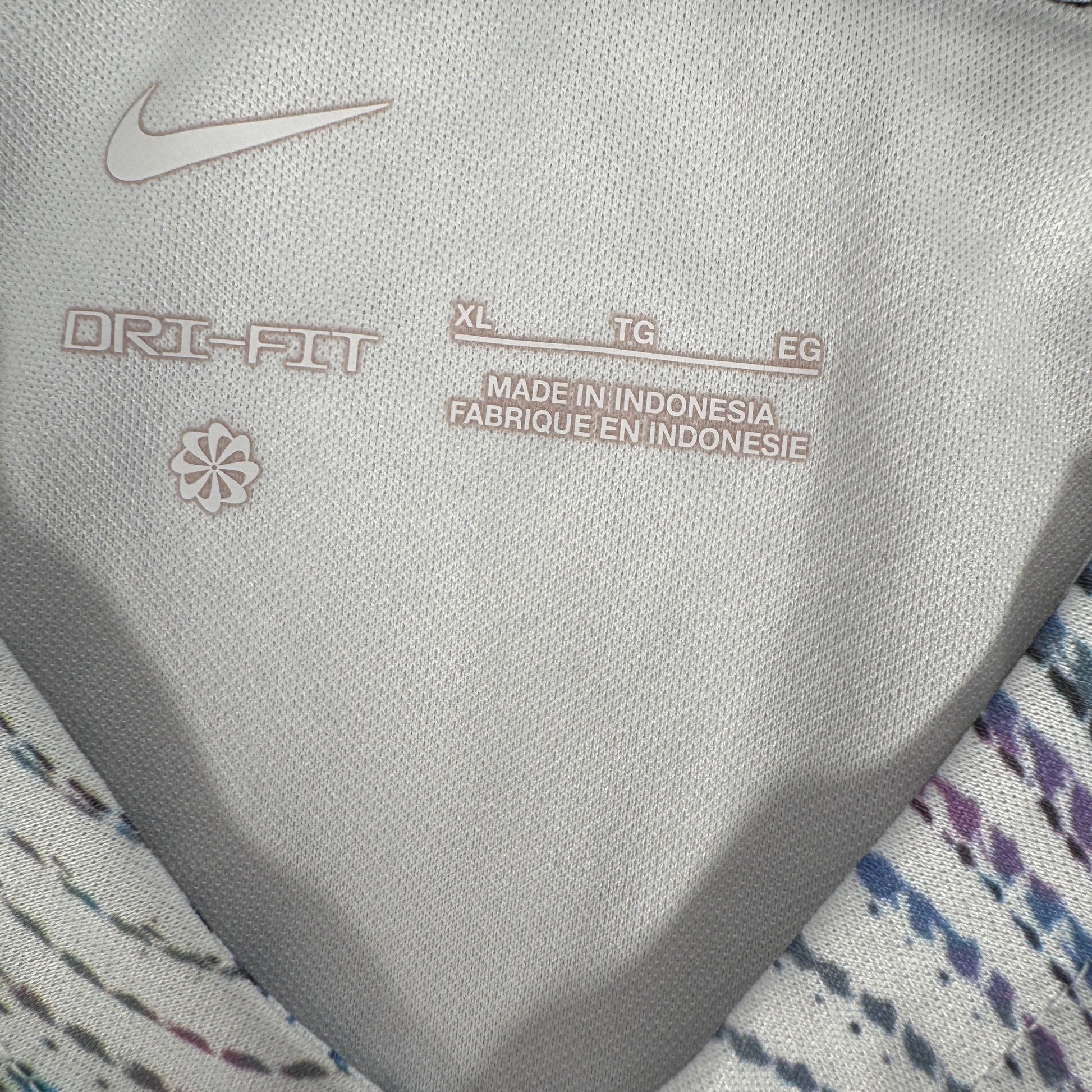 Liverpool 2022/2023 Away Football Shirt XL – Football Shirt Kingdom