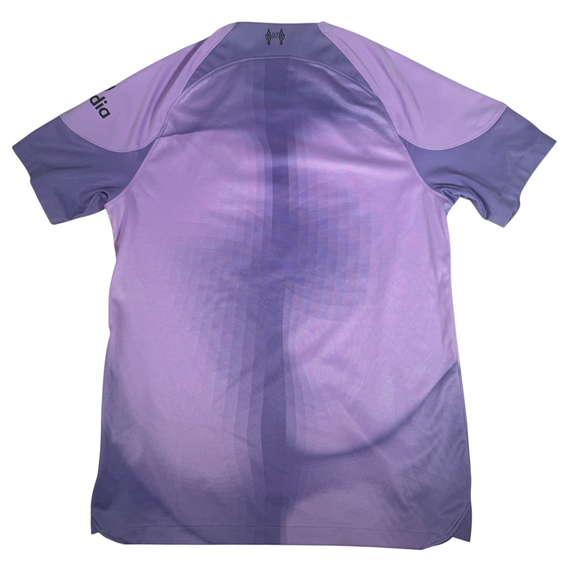 Liverpool 2022/2023 Goalkeeper Football Shirt Medium – Football Shirt Kingdom