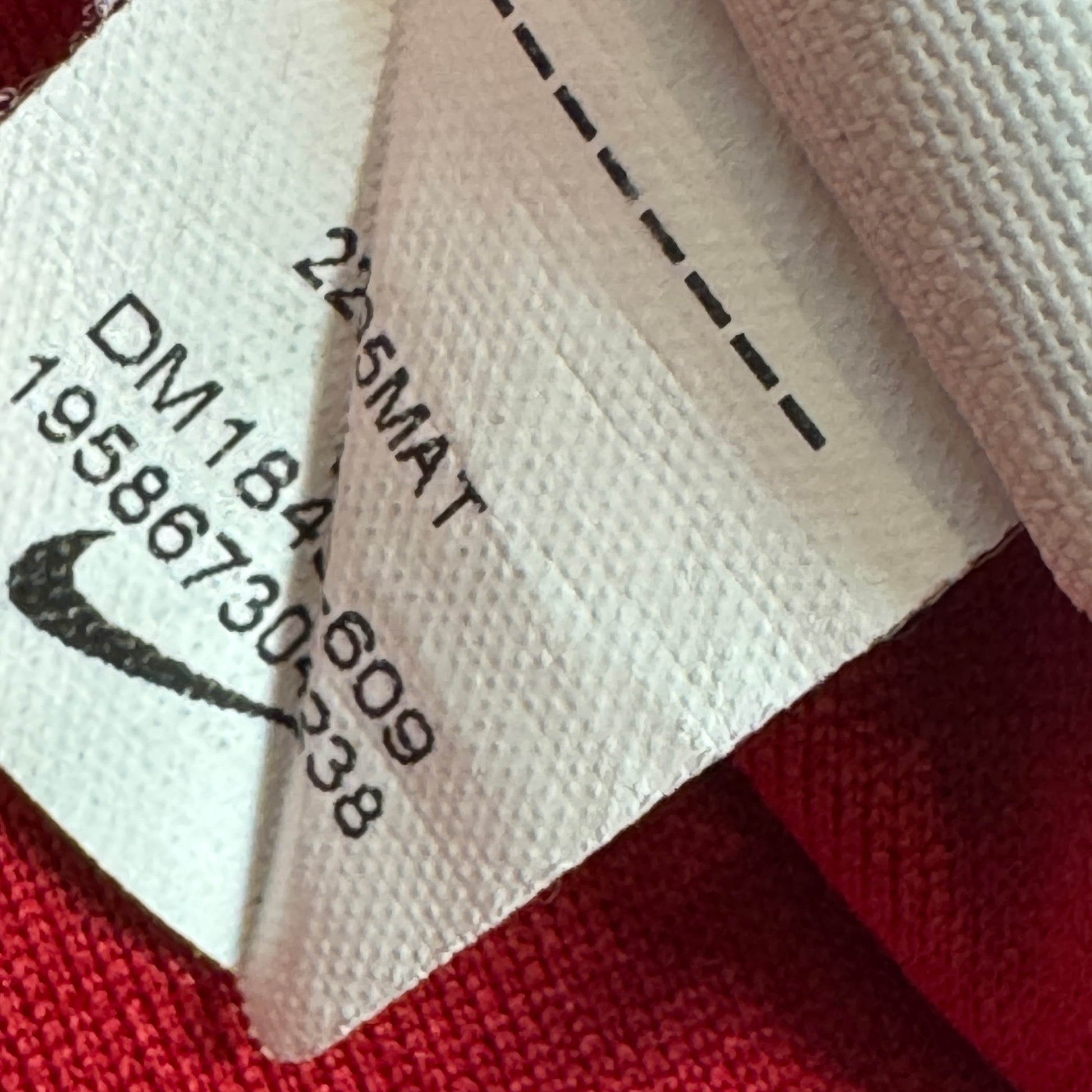 Liverpool 2022/2023 Home Football Shirt Large – Football Shirt Kingdom