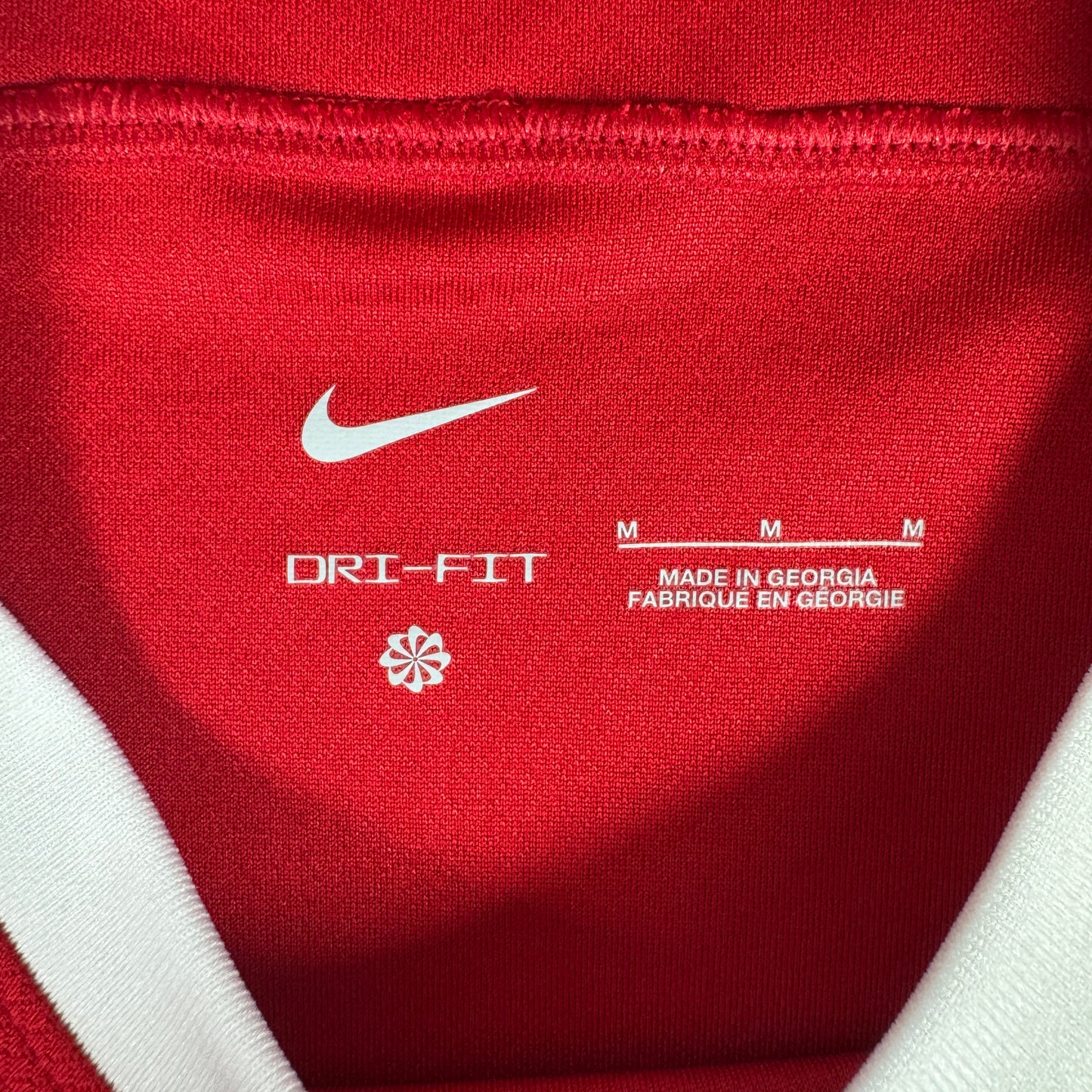 Liverpool 2023/2024 Home Football Shirt Medium – Football Shirt Kingdom