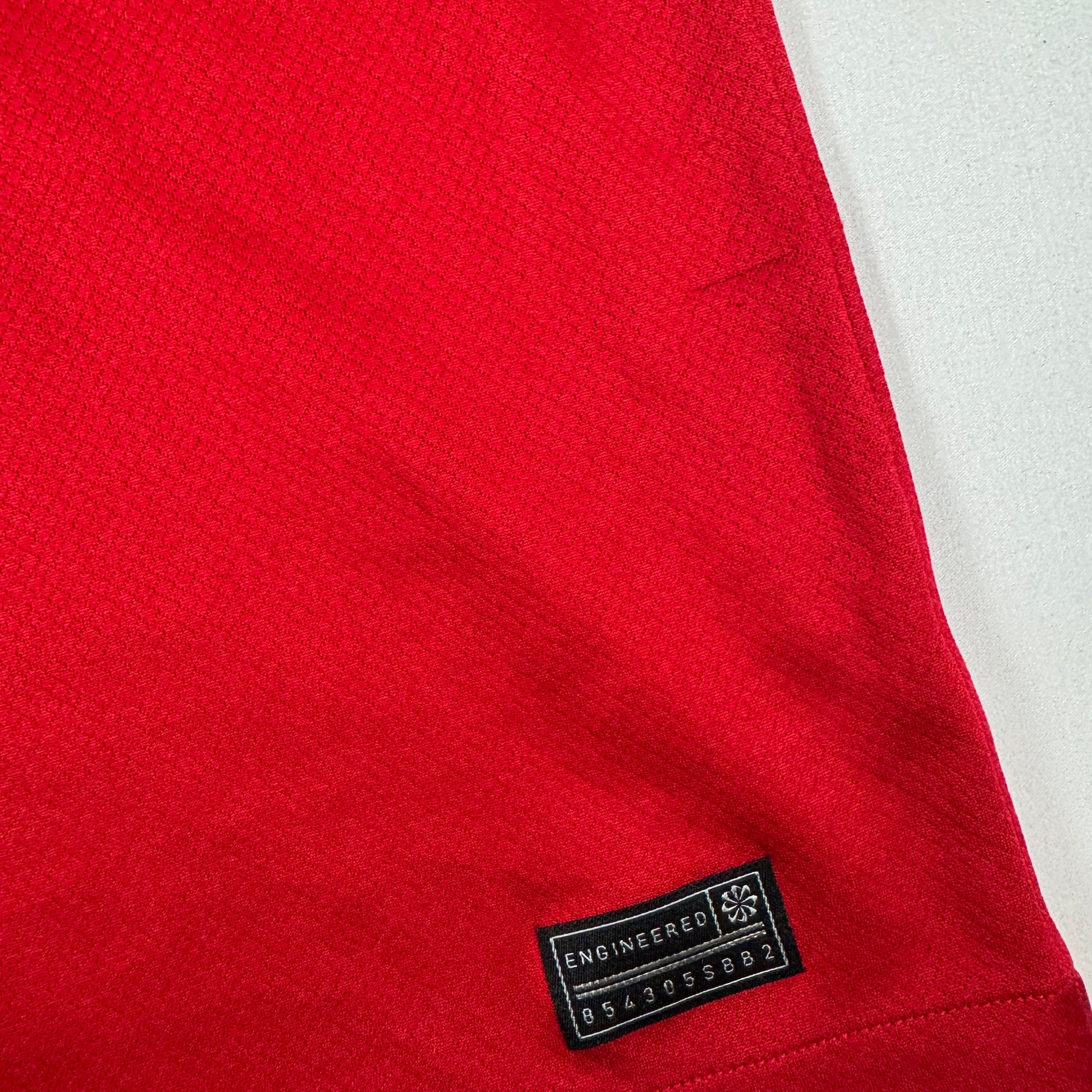 Liverpool 2023/2024 Home Football Shirt Medium – Football Shirt Kingdom