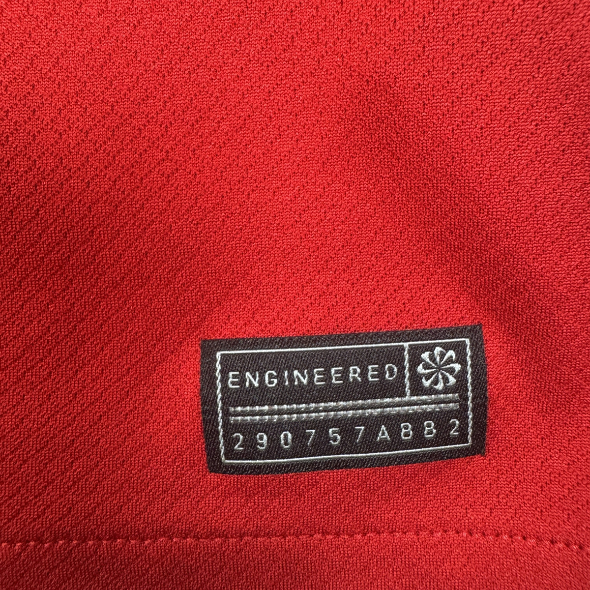 Liverpool 2023/2024 Home Football Shirt XXL