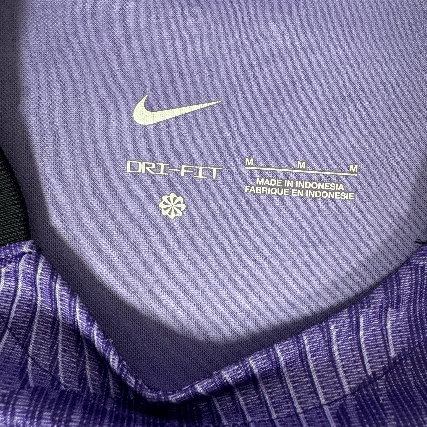 Liverpool 2023/2024 Third Football Shirt Medium – Football Shirt Kingdom