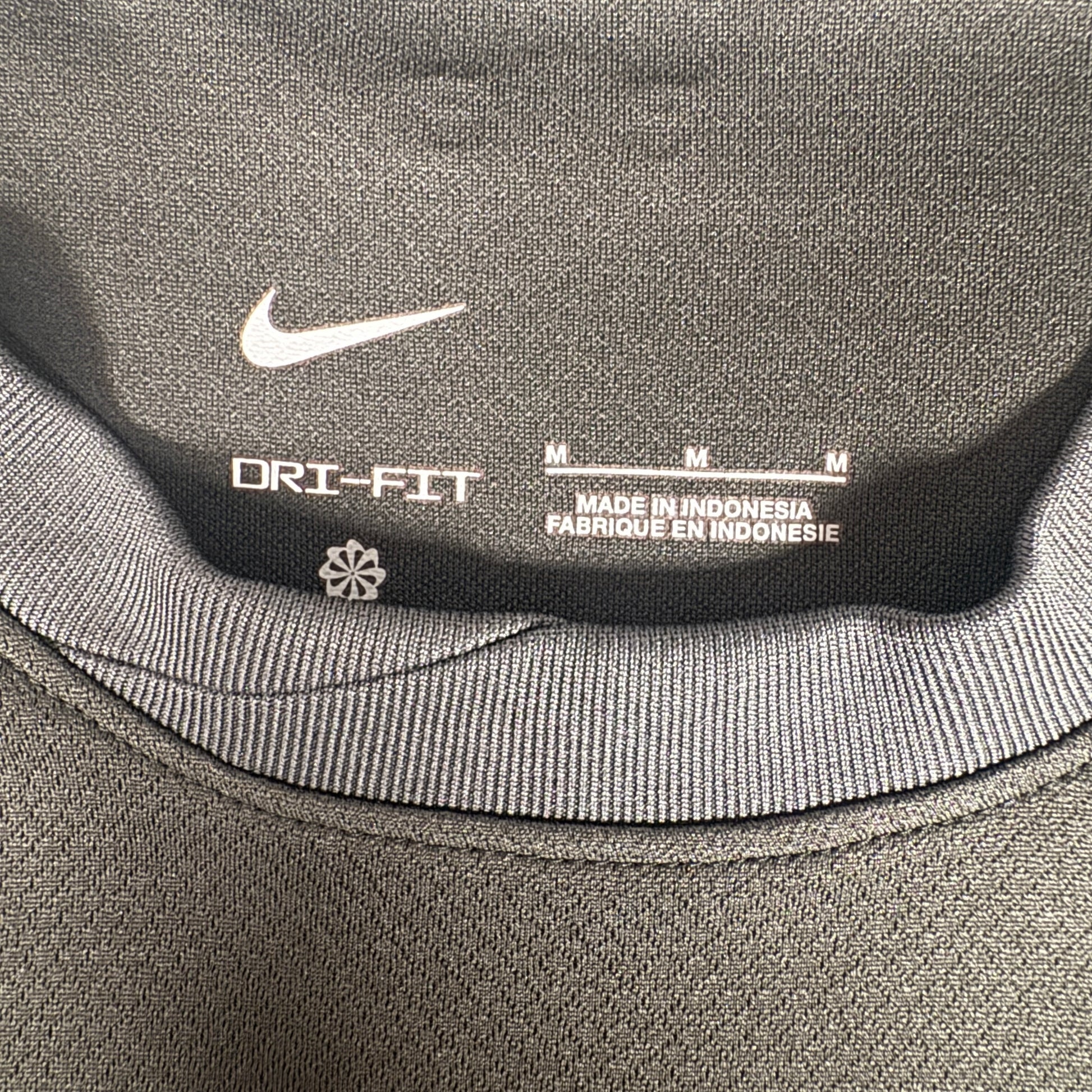 Liverpool 2024/2025 Away Football Shirt Medium – Football Shirt Kingdom