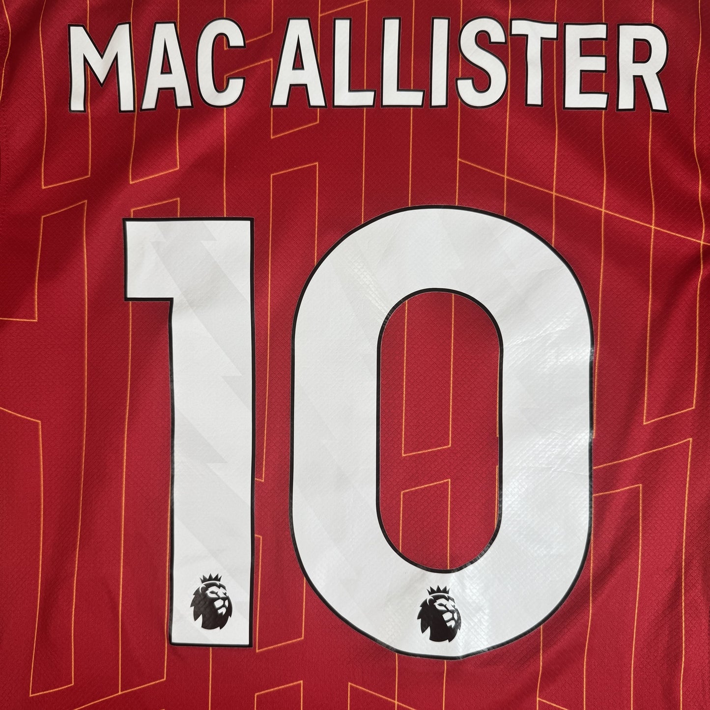 Mac Allister 10 Liverpool 2024/2025 Home Football Shirt Medium