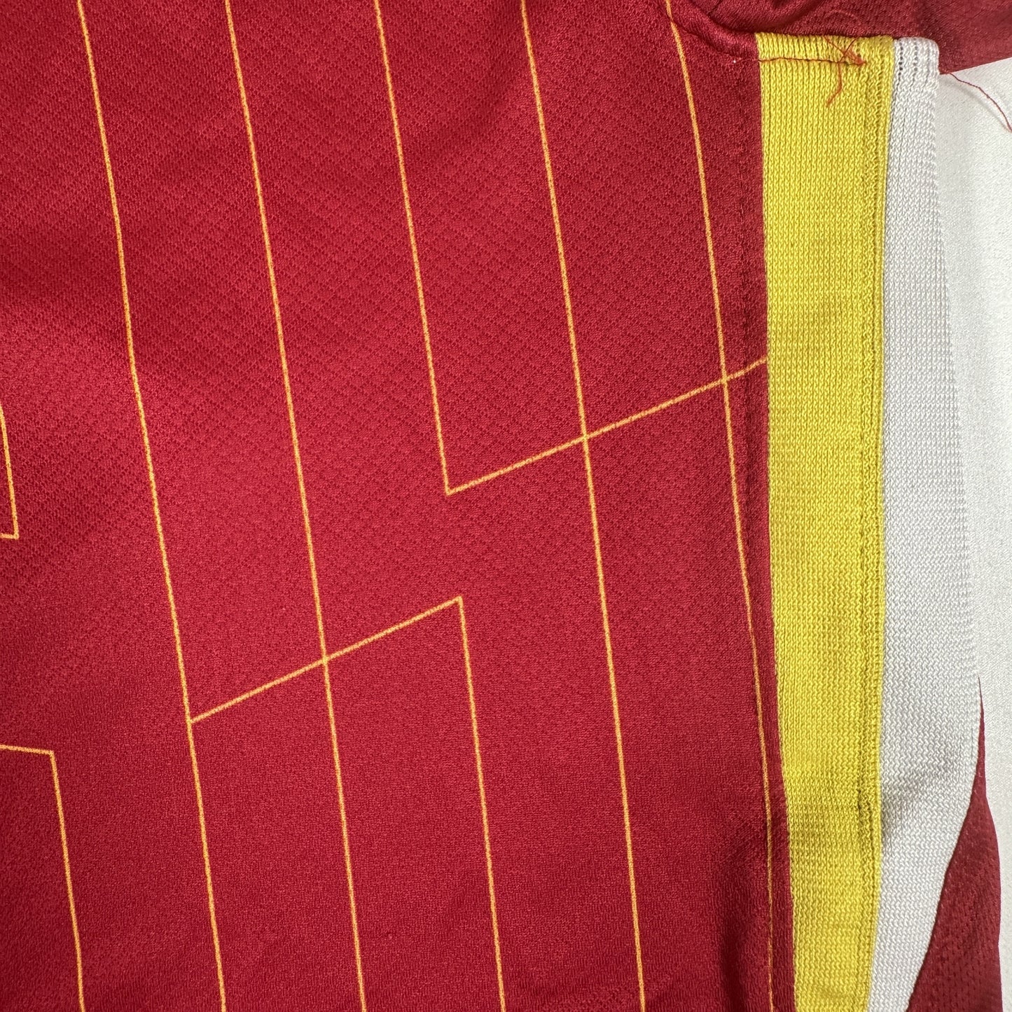 Liverpool 2024/2025 Home Football Shirt Medium