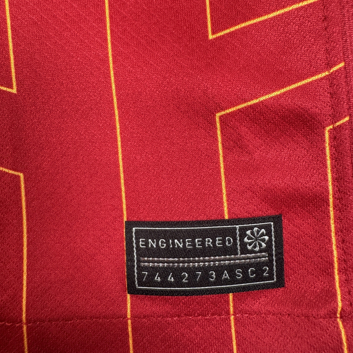 Liverpool 2024/2025 Home Football Shirt Medium