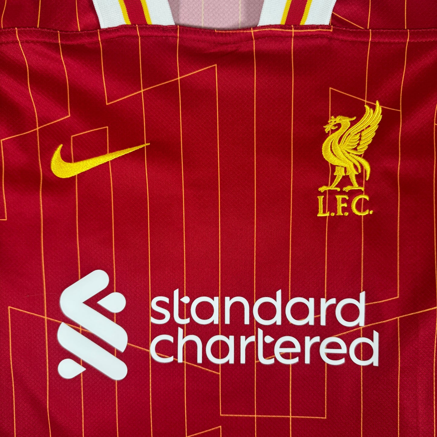 DARWIN 9 Liverpool 2024/2025 Home Football Shirt Small – Football Shirt Kingdom