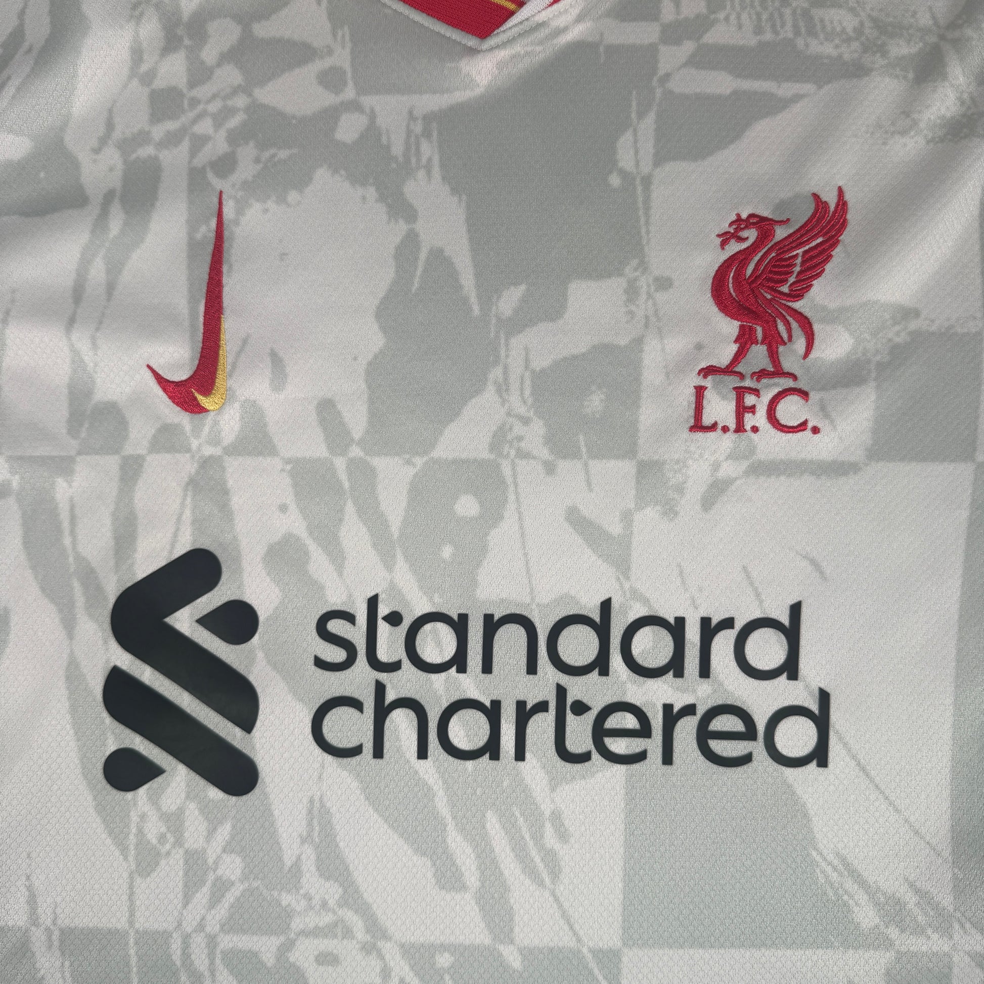 Liverpool 2024/2025 Third Football Shirt Medium – Football Shirt Kingdom
