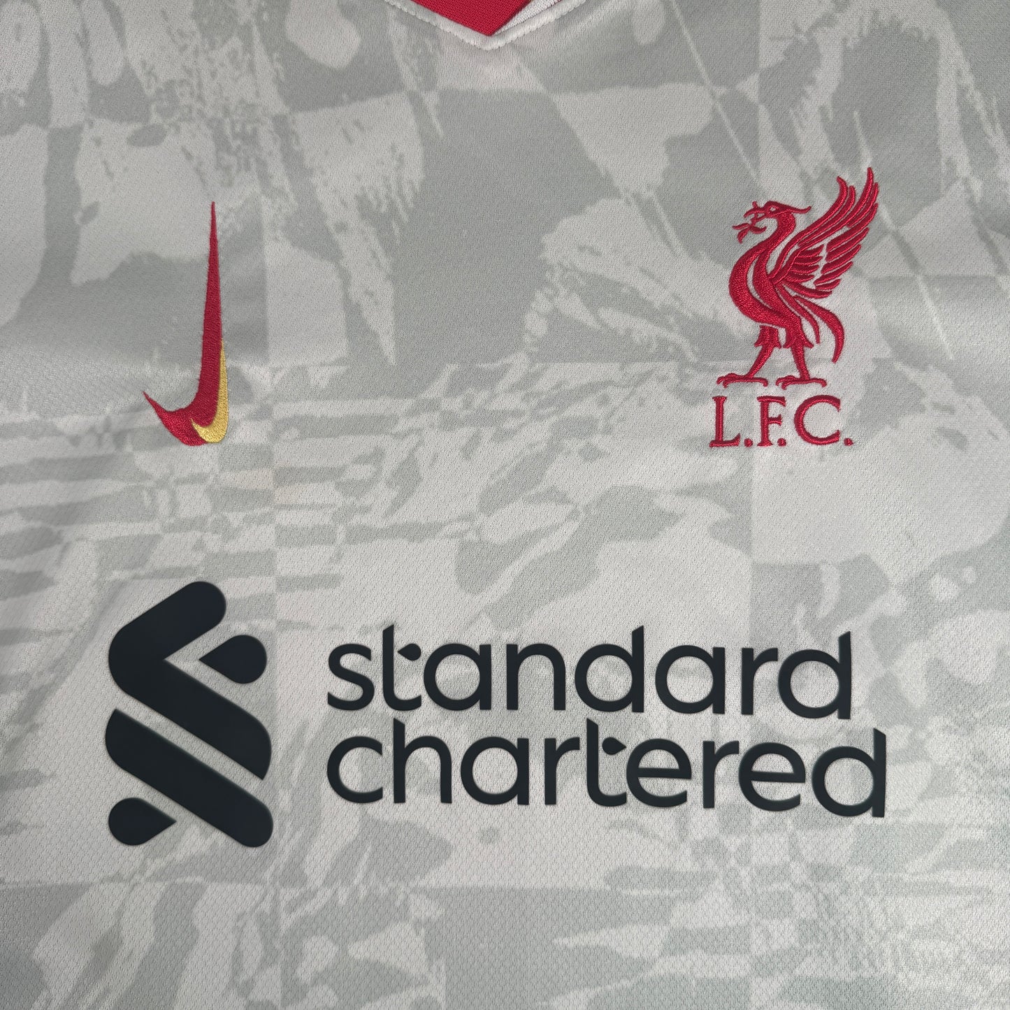 Liverpool 2024/2025 Third Football Shirt Small – Football Shirt Kingdom