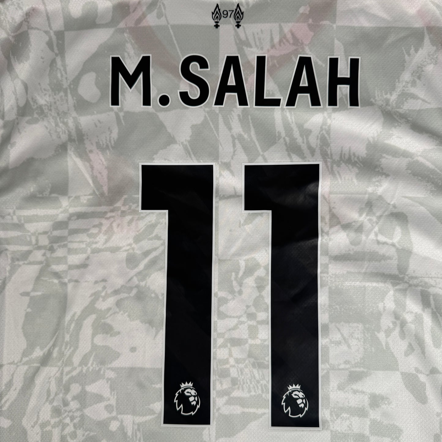 M. SALAH 11 Liverpool 2024/2025 Third Football Shirt XL – Football Shirt Kingdom