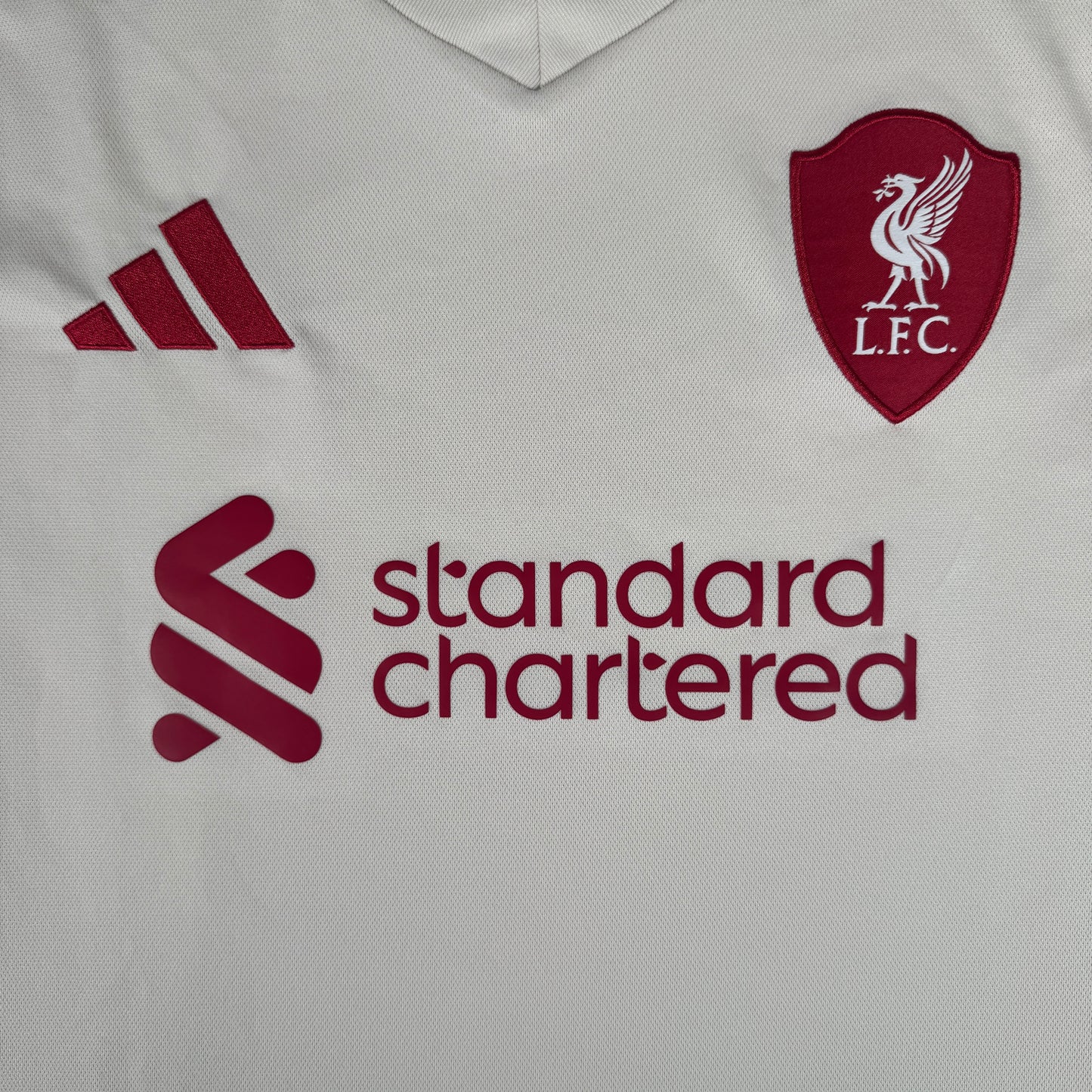 Liverpool 2025/2026 Away Football Shirt XL – Football Shirt Kingdom
