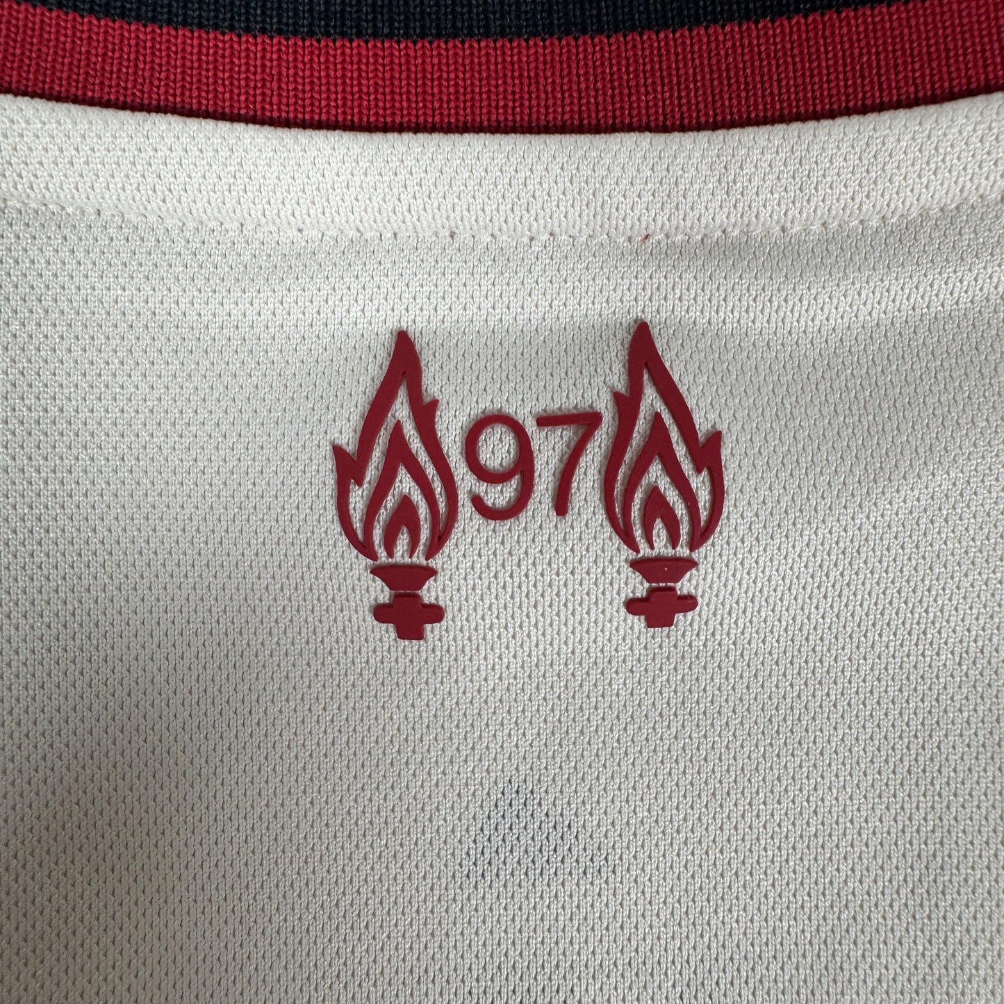 Liverpool 2025/2026 Away Football Shirt XXL
