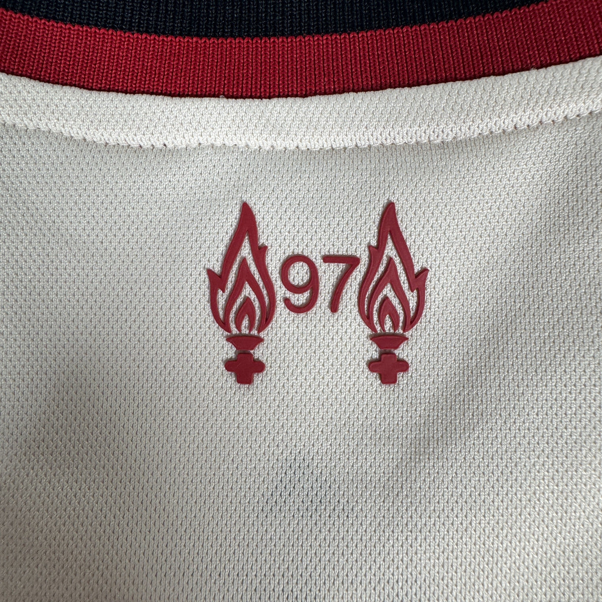Liverpool 2025/2026 Away Football Shirt XXL