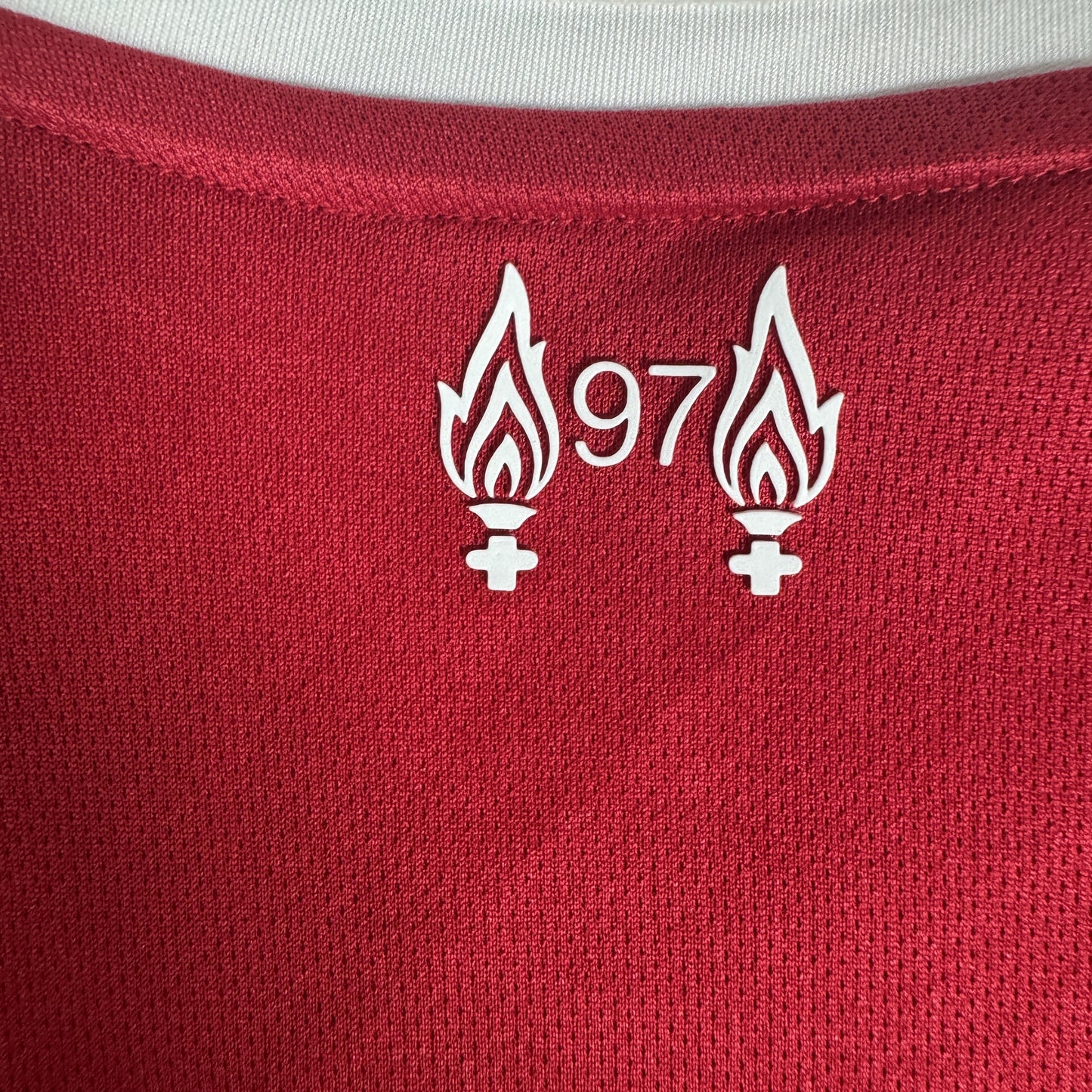Liverpool 2025/2026 Home Football Shirt Large