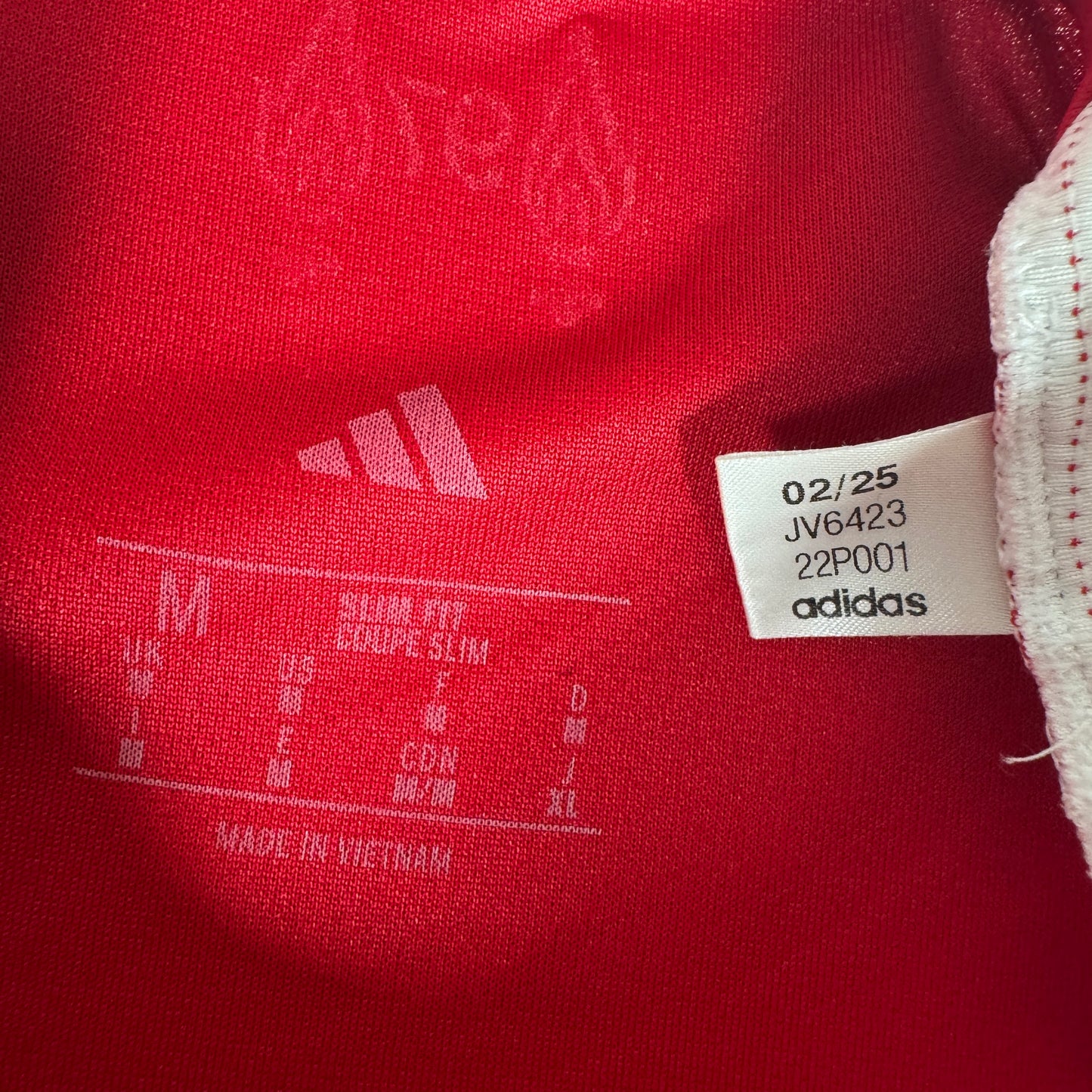 Liverpool 2025/2026 Home Football Shirt Medium – Football Shirt Kingdom