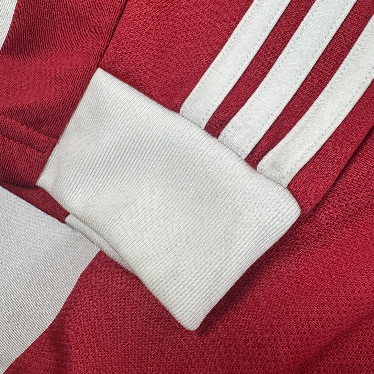 Liverpool 2025/2026 home football shirt, size XXL