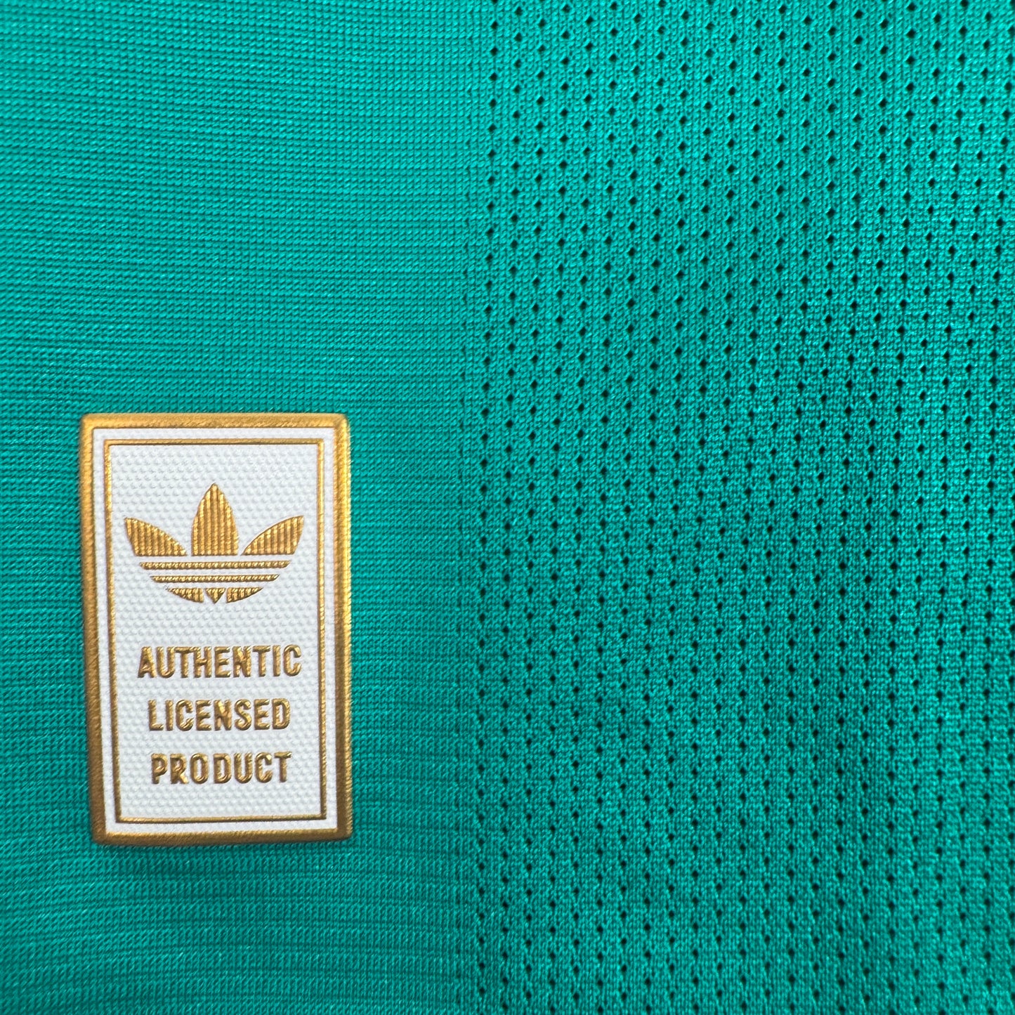 M. SALAH 11 Liverpool 2025/2026 PAuthentic Third Football Shirt Small BNWT – Football Shirt Kingdom
